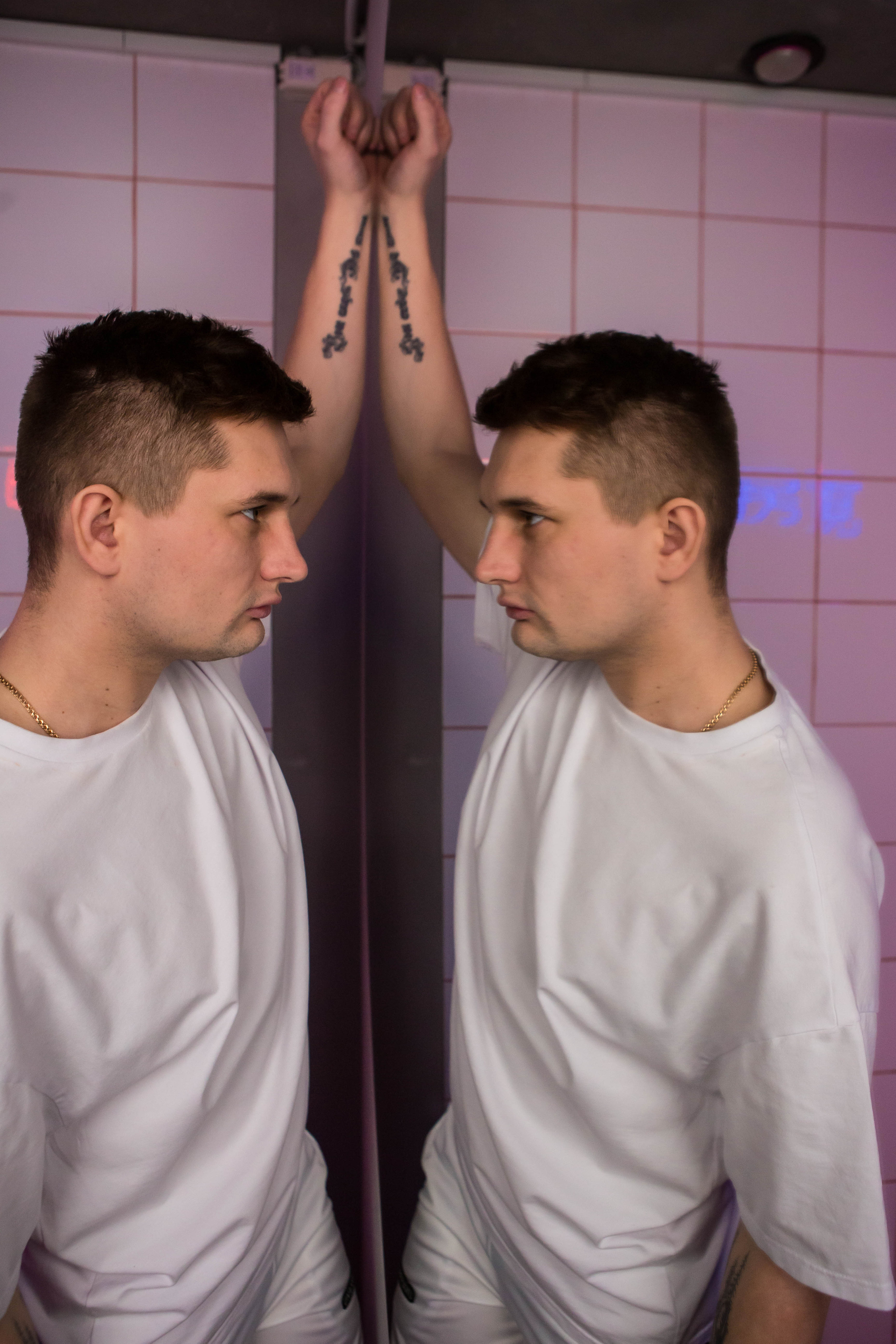 VLAD LIS | SINGER NEON. Фотограф Абакумова Анастасия