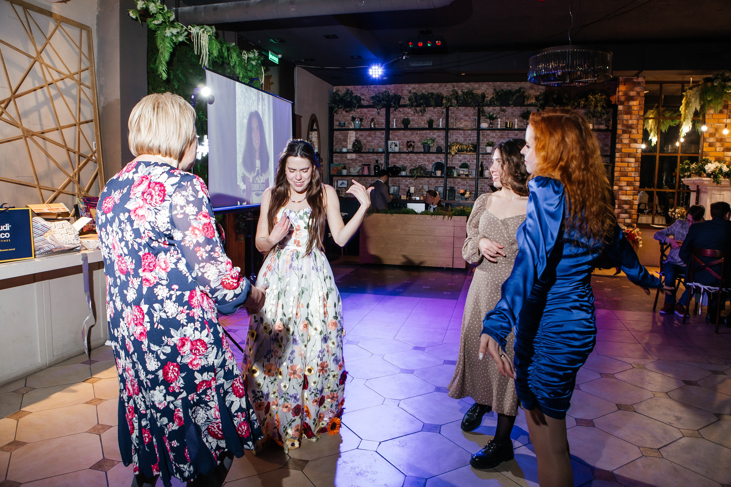 MARIA & NIKITA Банкет. Фотограф Абакумова Анастасия