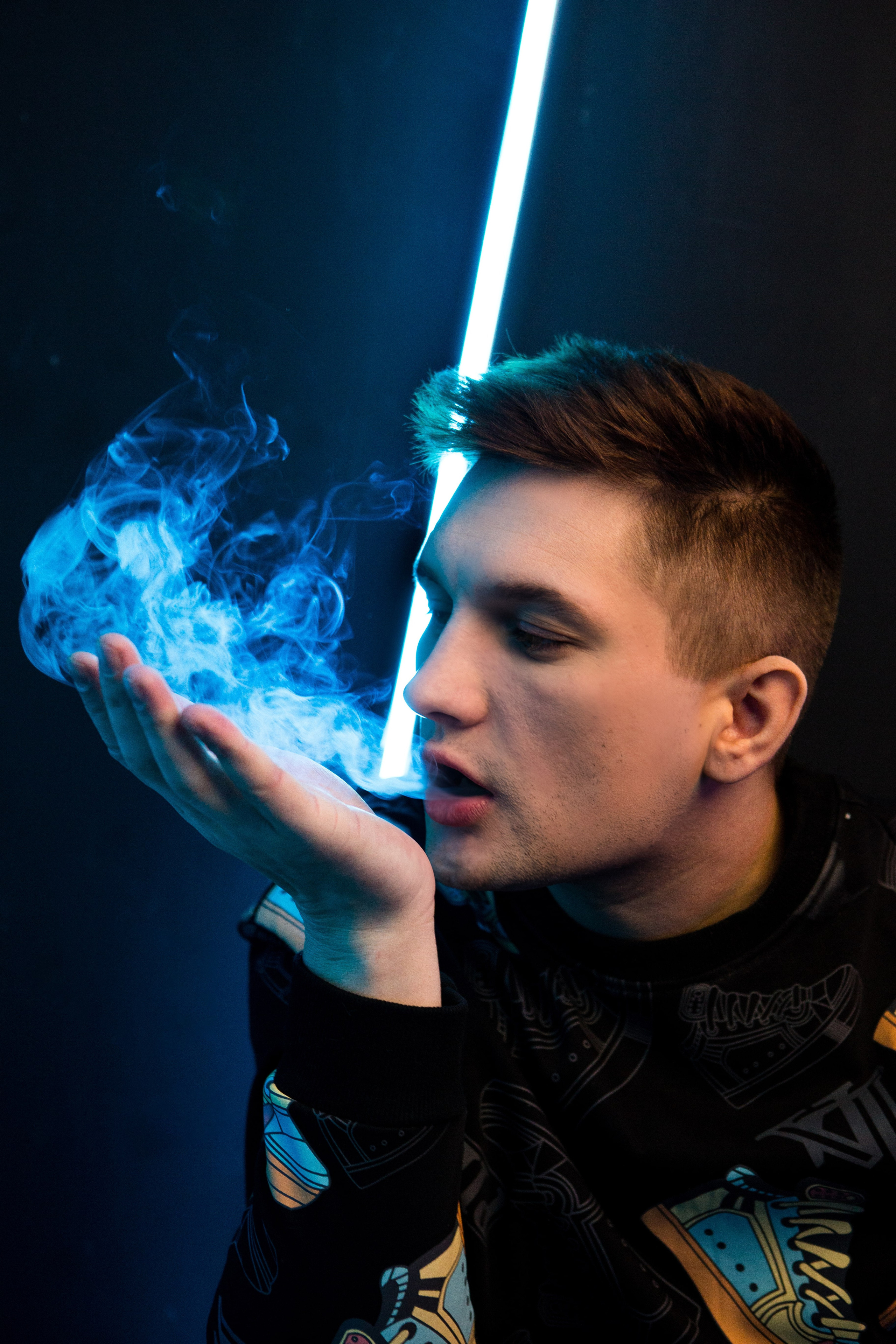 VLAD LIS | SINGER NEON. Фотограф Абакумова Анастасия