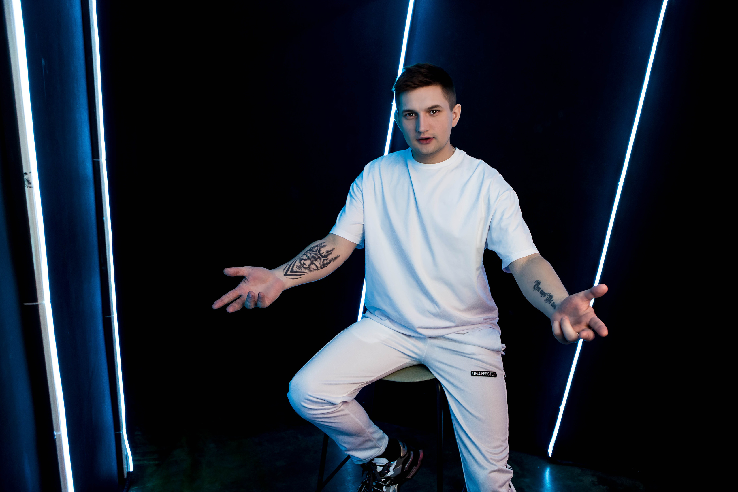 VLAD LIS | SINGER NEON. Фотограф Абакумова Анастасия