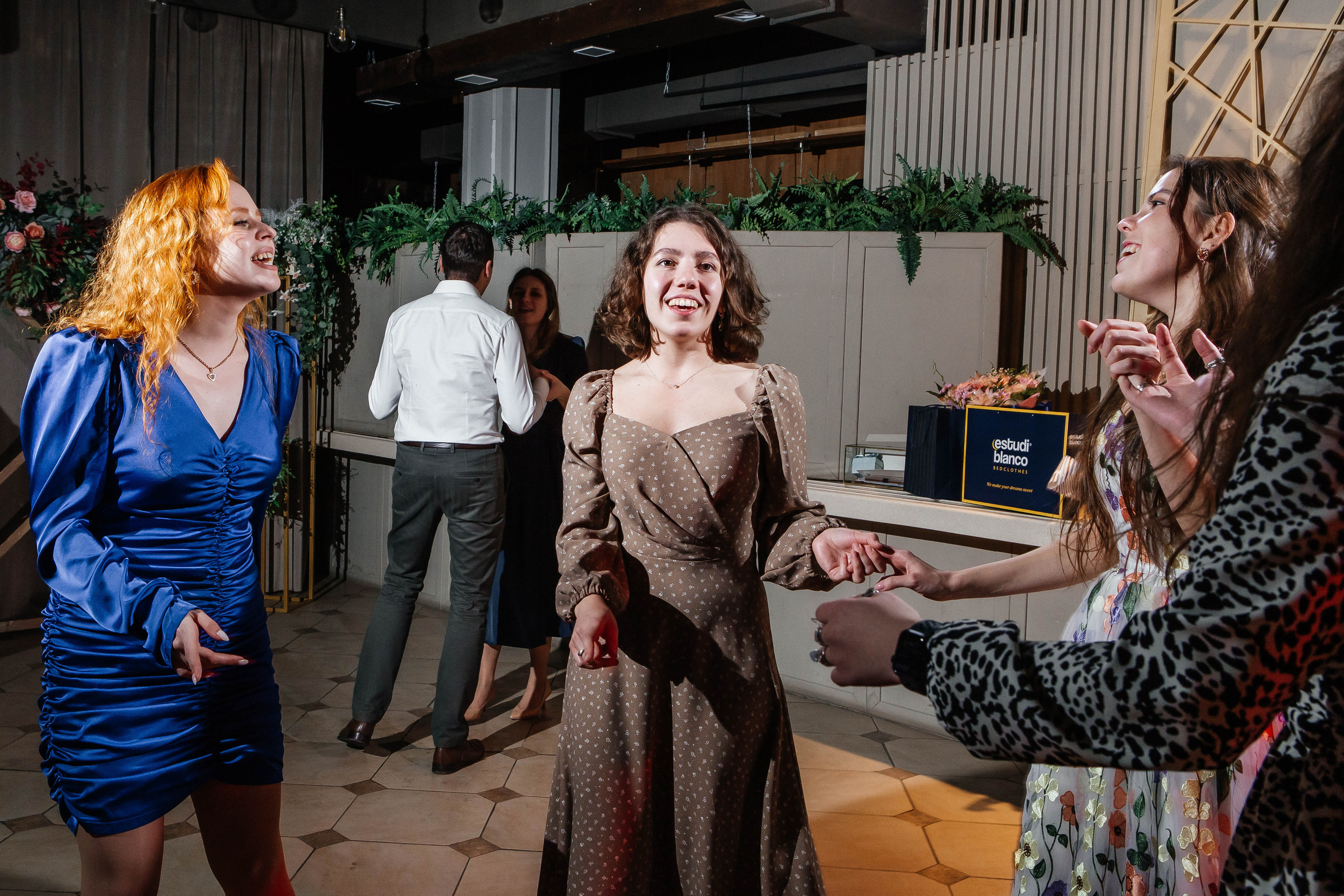 MARIA & NIKITA Банкет. Фотограф Абакумова Анастасия