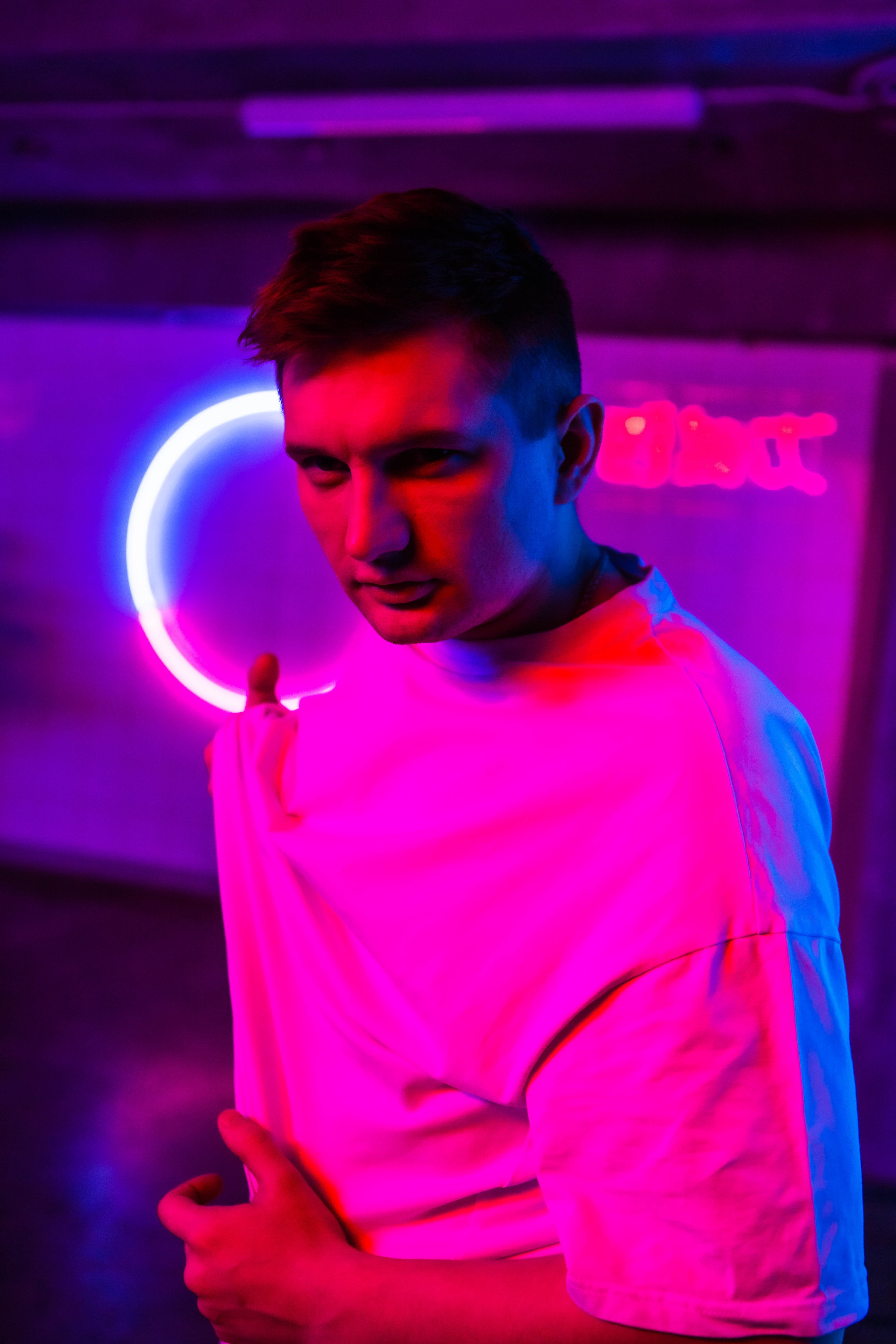 VLAD LIS | SINGER NEON. Фотограф Абакумова Анастасия