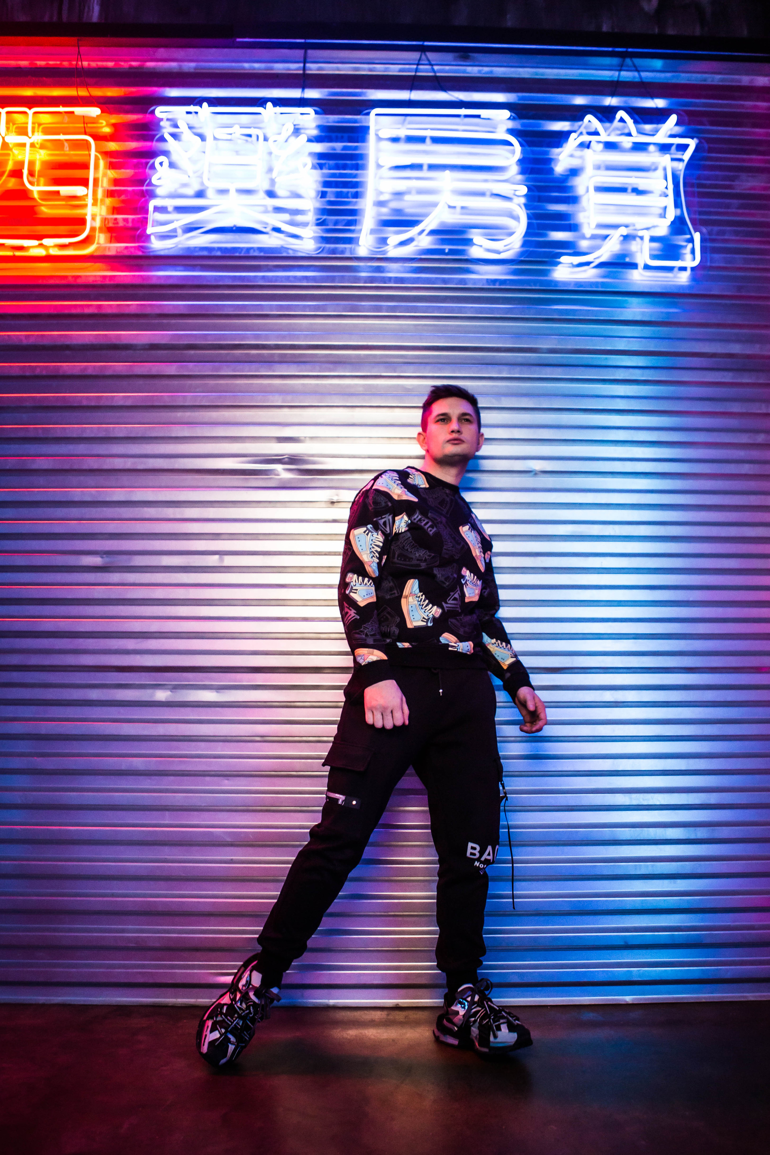 VLAD LIS | SINGER NEON. Фотограф Абакумова Анастасия