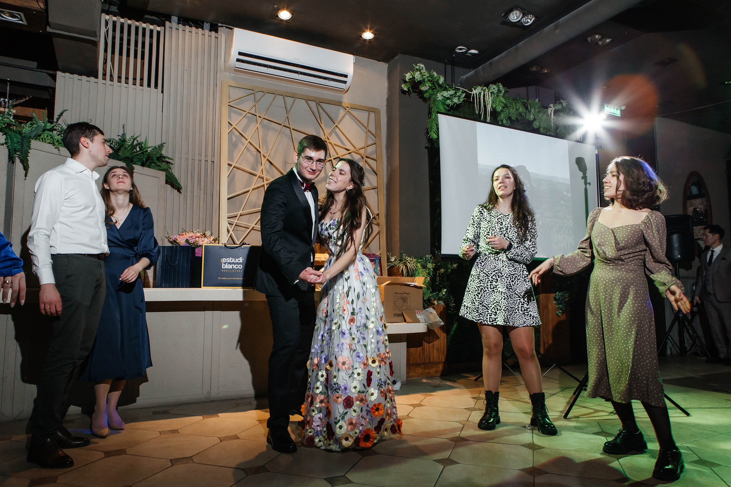 MARIA & NIKITA Банкет. Фотограф Абакумова Анастасия