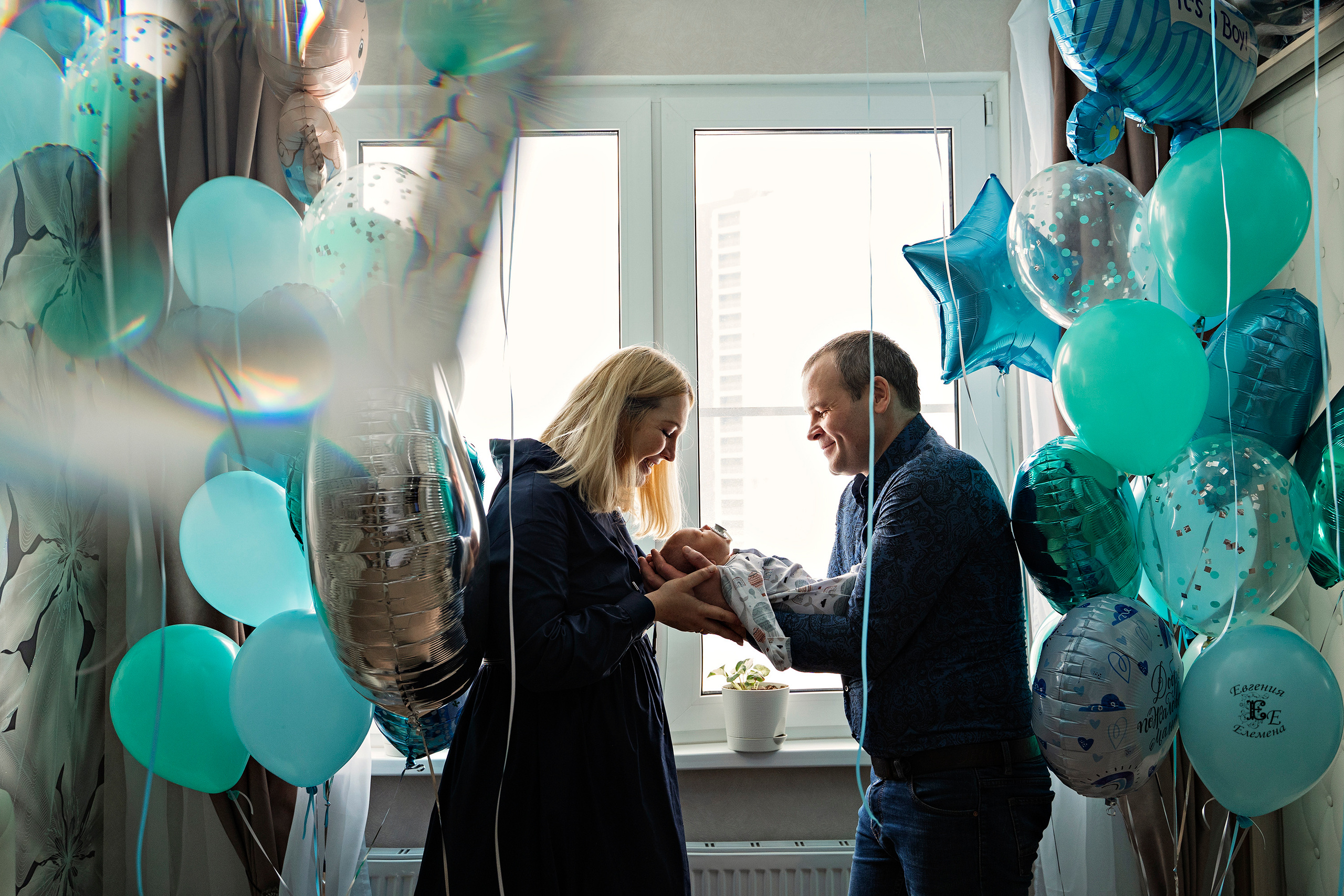 Выписка из роддома. Семейный и портретный фотограф в Санкт-Петербурге Евгения Елемена