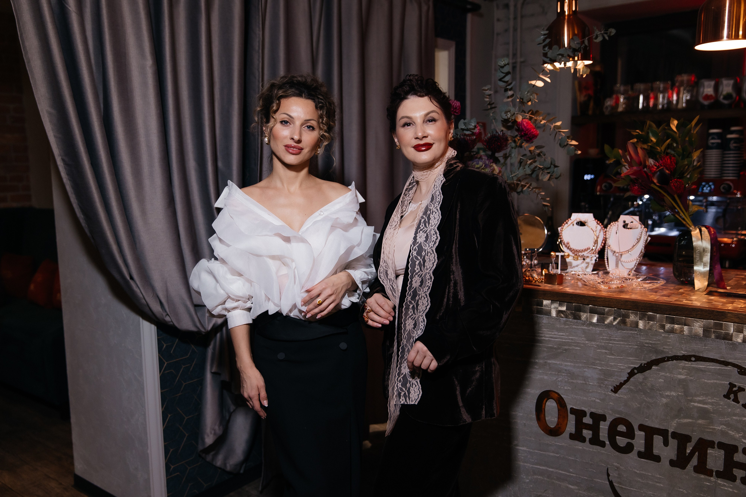 Клуб Гедонист — Онегин в «Онегине». Свадебный, семейный и детский фотограф в Калининграде Елена Кравцова