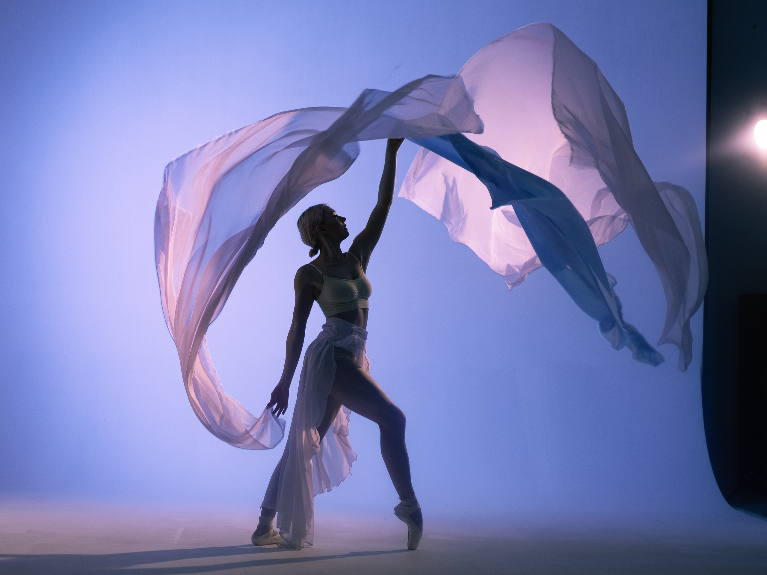 Движение к свету. OBOLONKOVA MODEL PHOTO — Фотошкола I Модельная школа I Электросталь