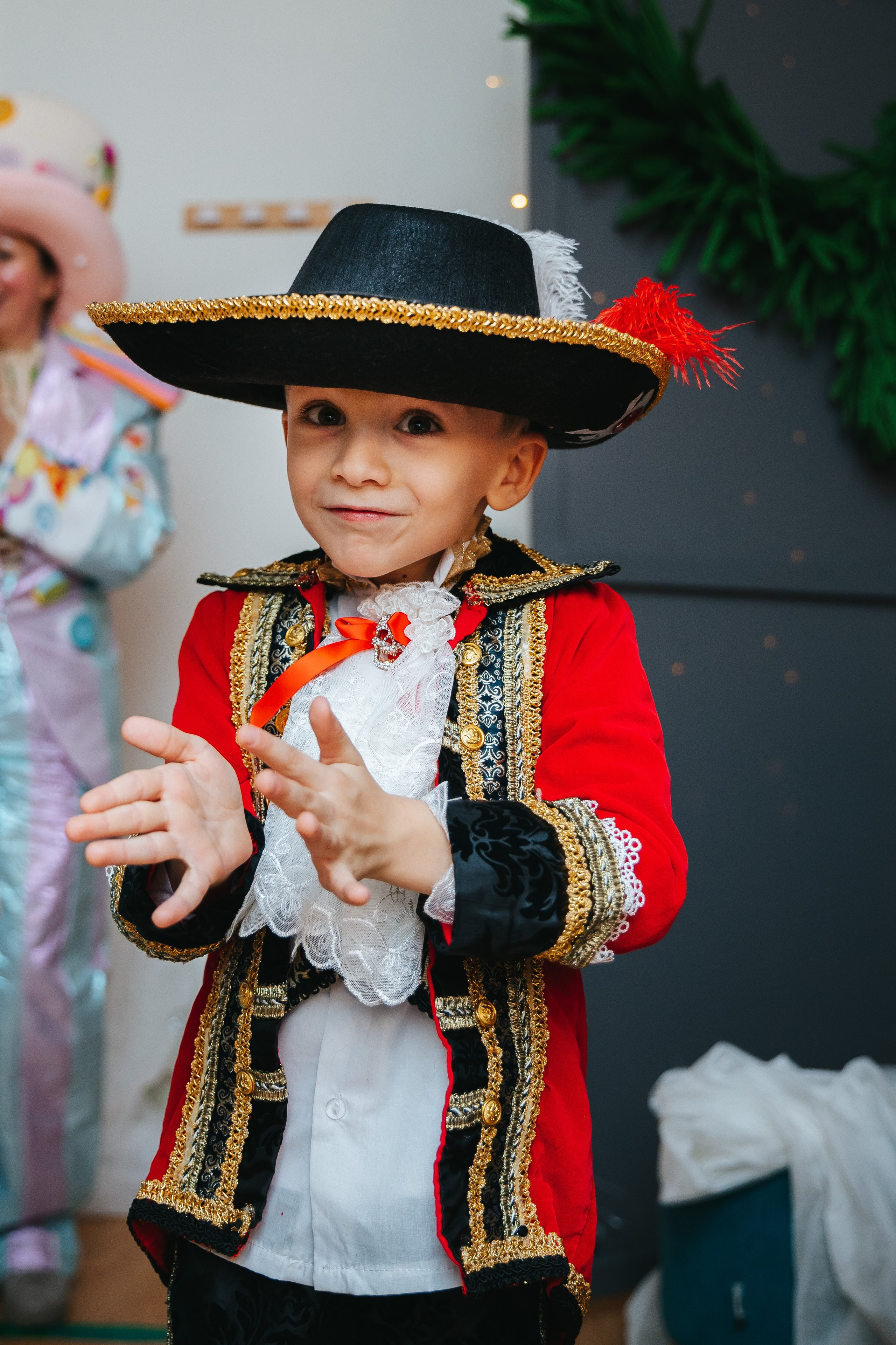 Новогодний утренник в Монтессори-садике. Семейный lifestyle фотограф в Санкт-Петербурге Людмила Пахомова