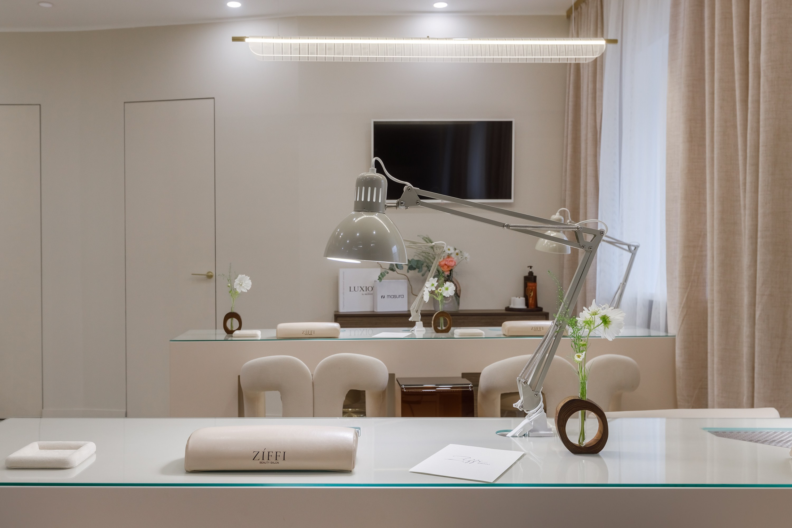 Интерьерная съемка салона красоты. Интерьерный фотограф в Москве Роман Потапов