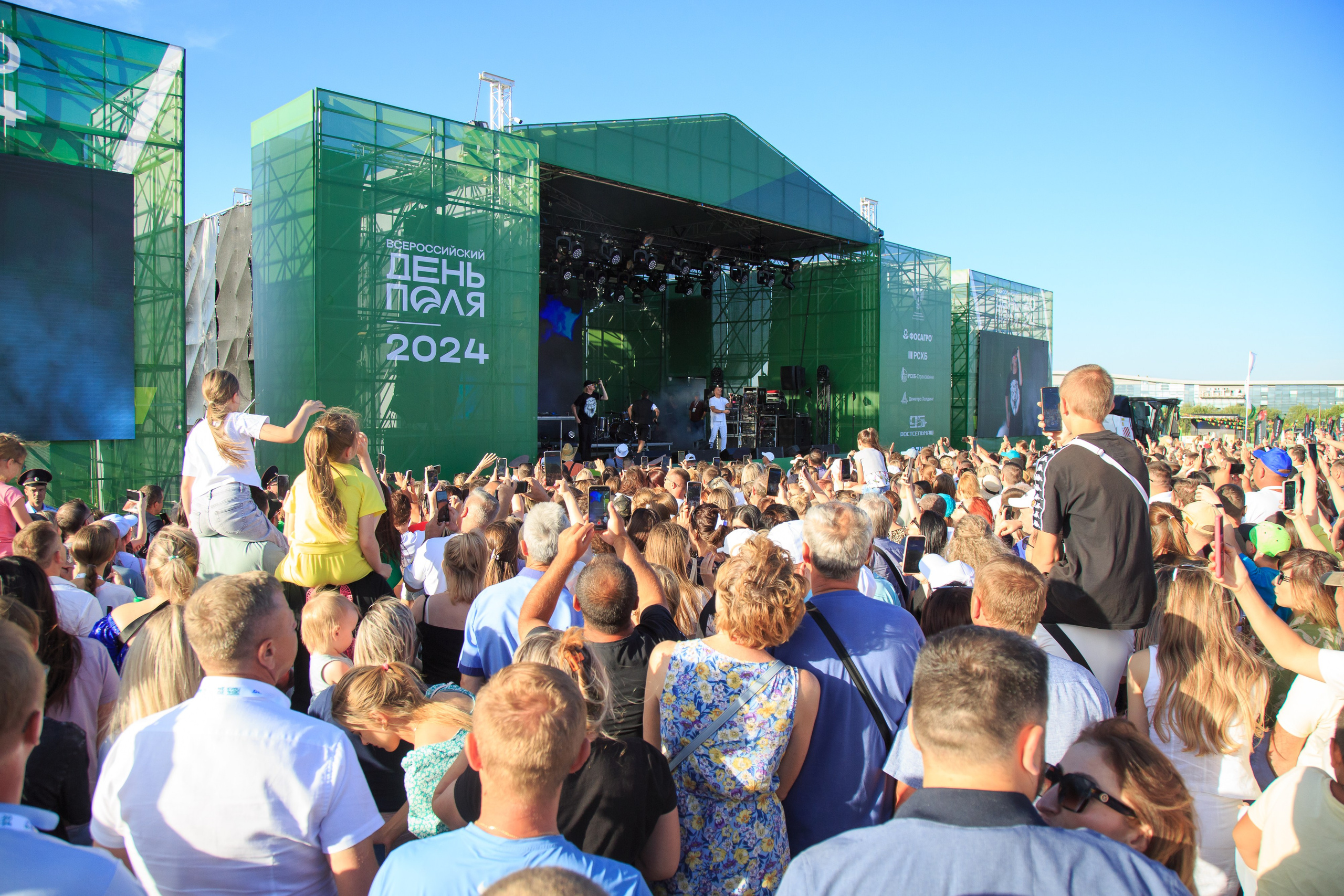 Репортажный фотограф. Репортажная фотосъёмка Минеральные Воды, Пятигорск, Кисловодск, Ставрополь. Репортажный и свадебный фотограф Пятигорск и КМВ