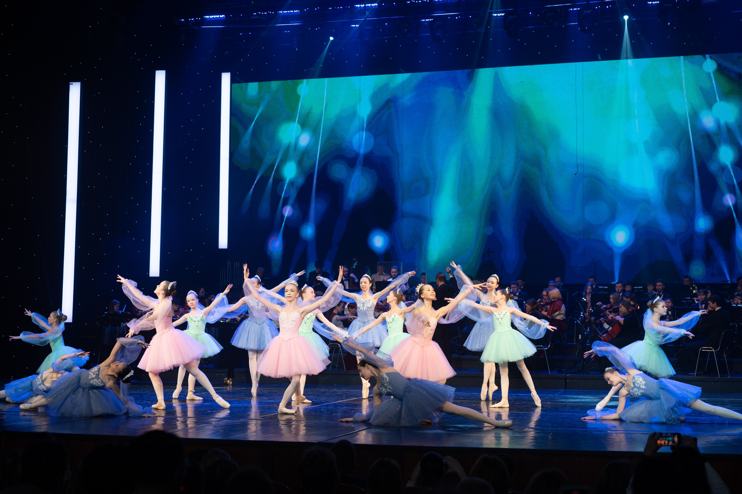 Отчетный концерт ДШИ «Гармония» «Зимняя гармония». Фотограф новорожденных, семейный детский в Тюмени Татьяна Морозова