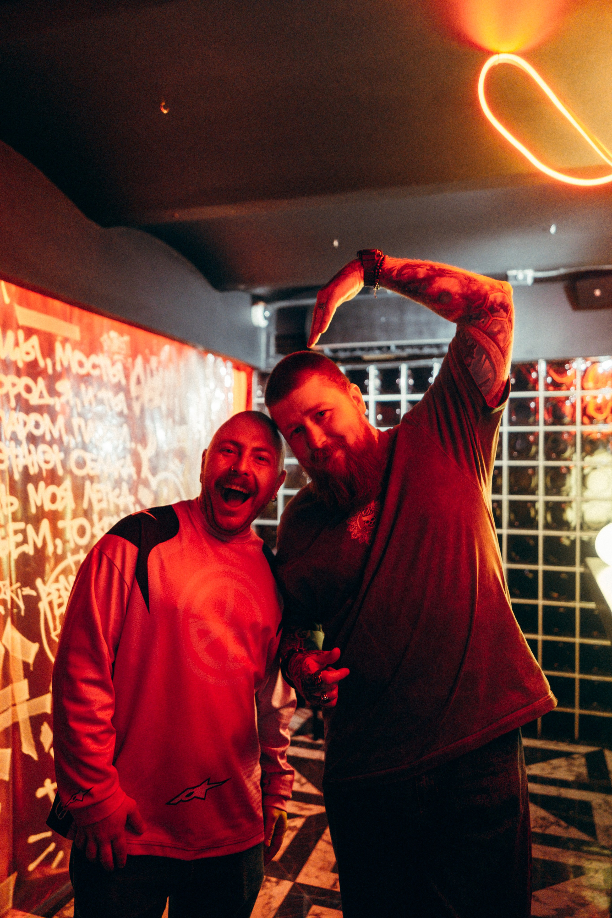 11 лет бару Полторы Комнаты