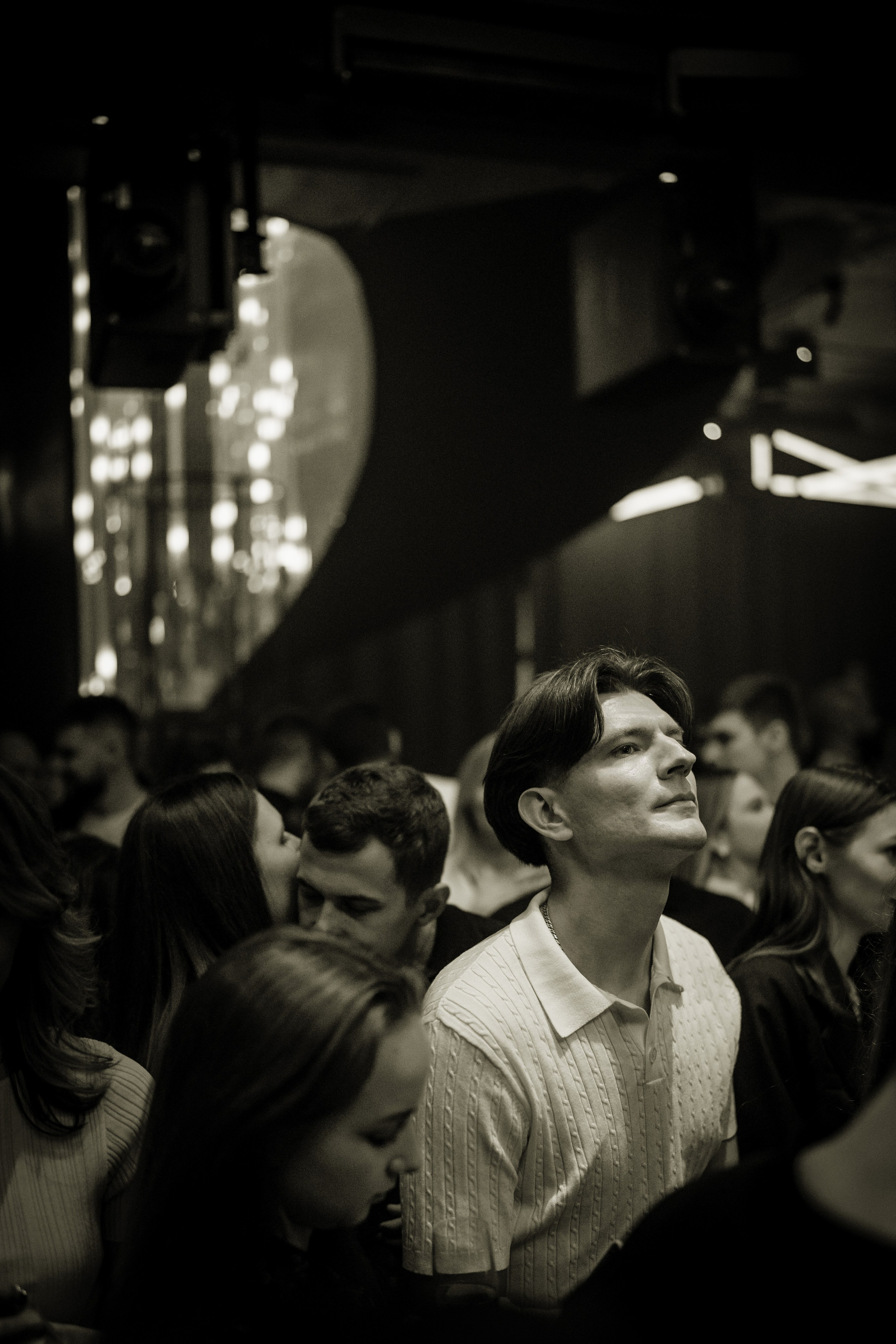 Вечеринка OSNOVATELI.LIVE репортажный фотограф Саша Дружинина. Репортажный фотограф в Москве Саша Дружинина