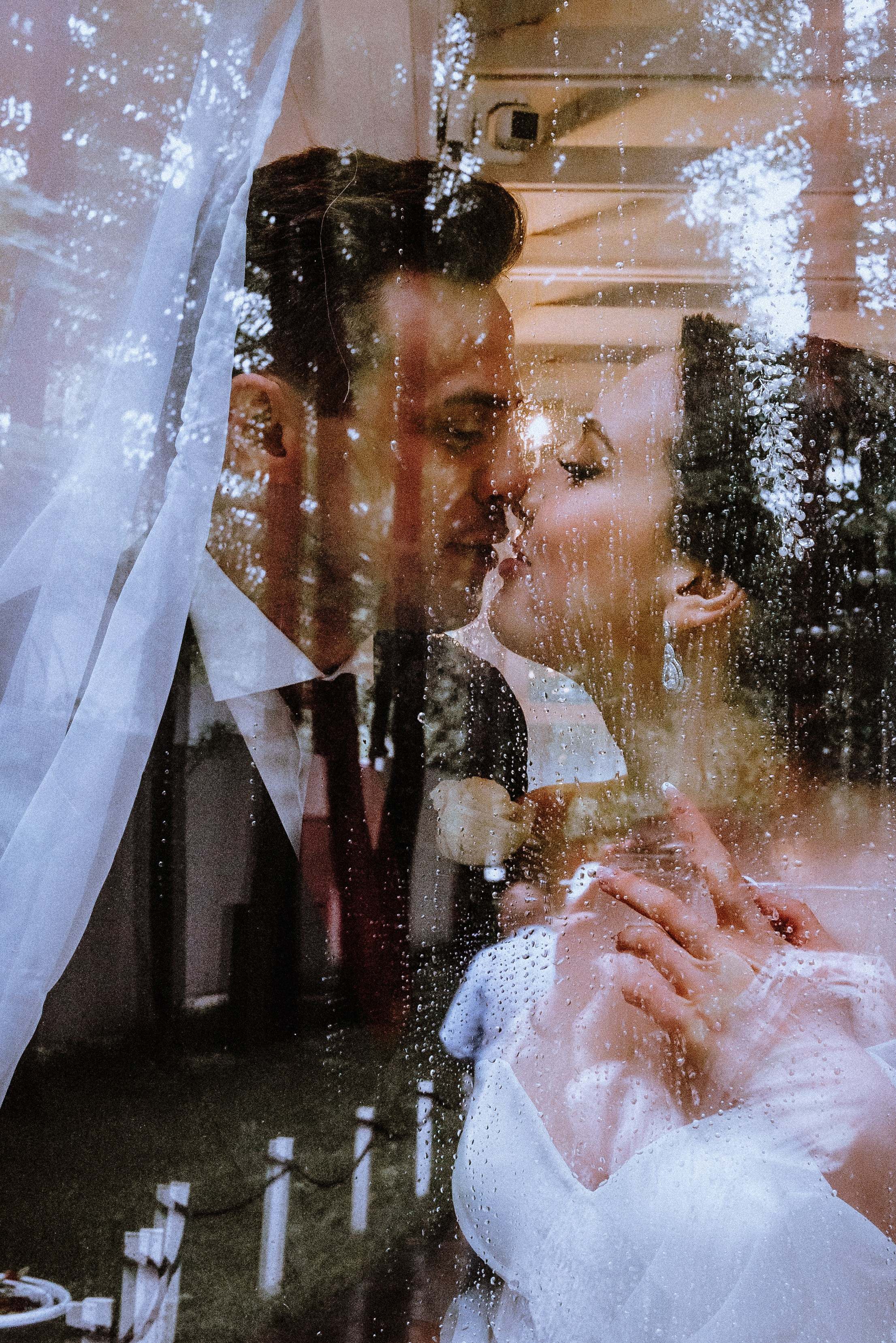 Свадебный и семейный фотограф в Москве Сажина Кристина КиМ. Свадебный оператор в Москве Сажин Максим