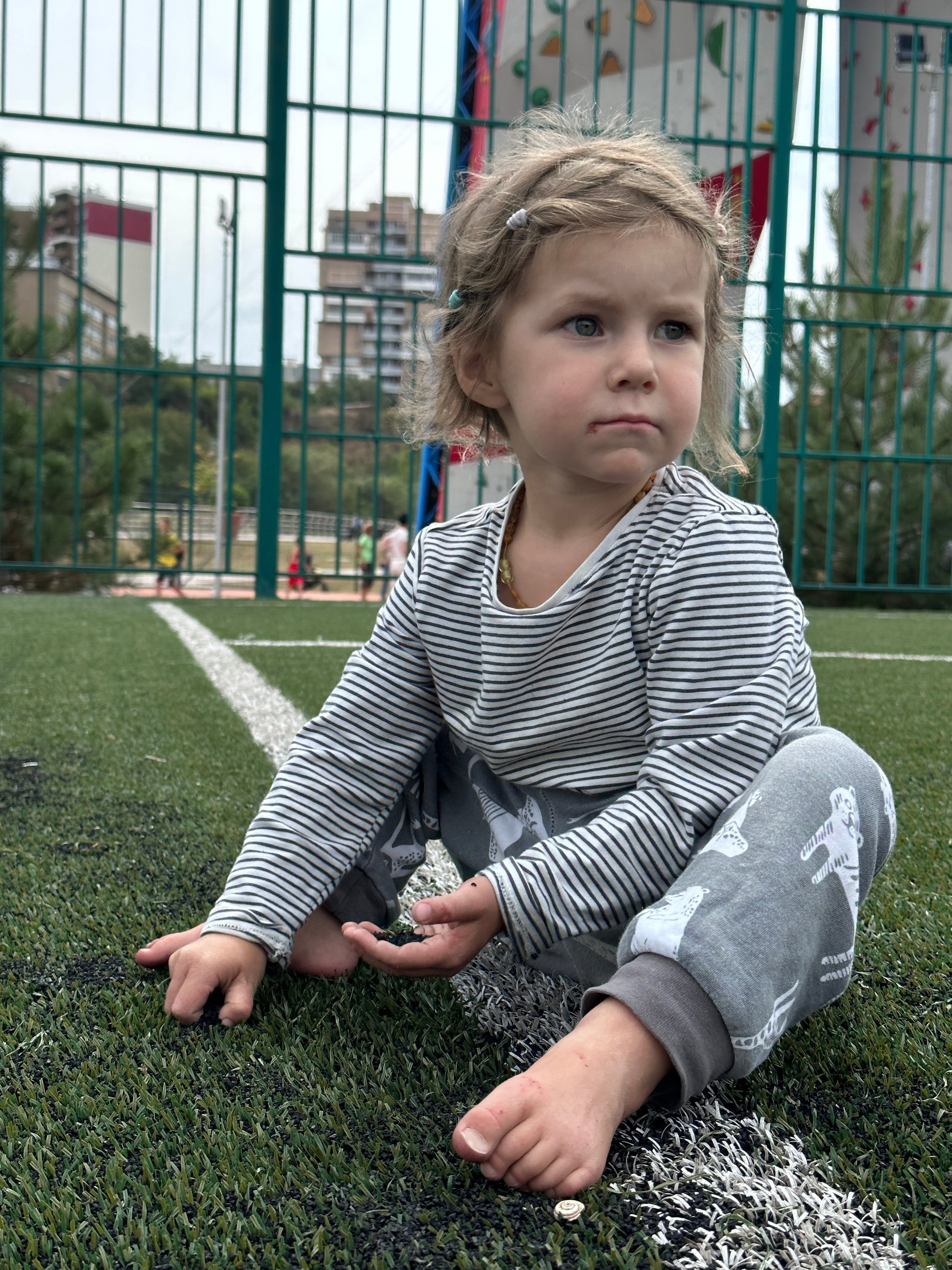 Дети. Смотри, красота!