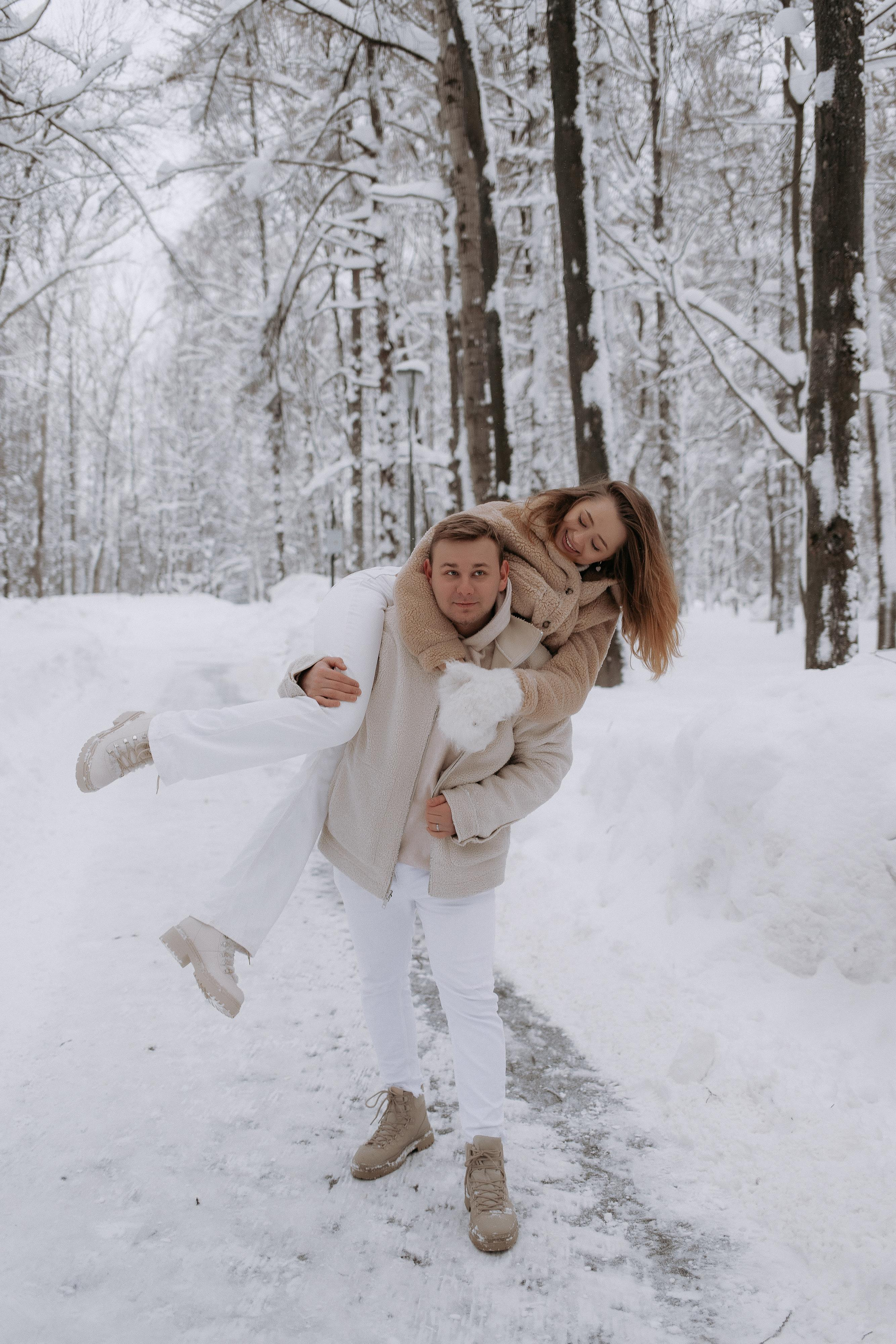 Зимняя love story Димы и Насти. Свадебный фотограф Нижний Новгород