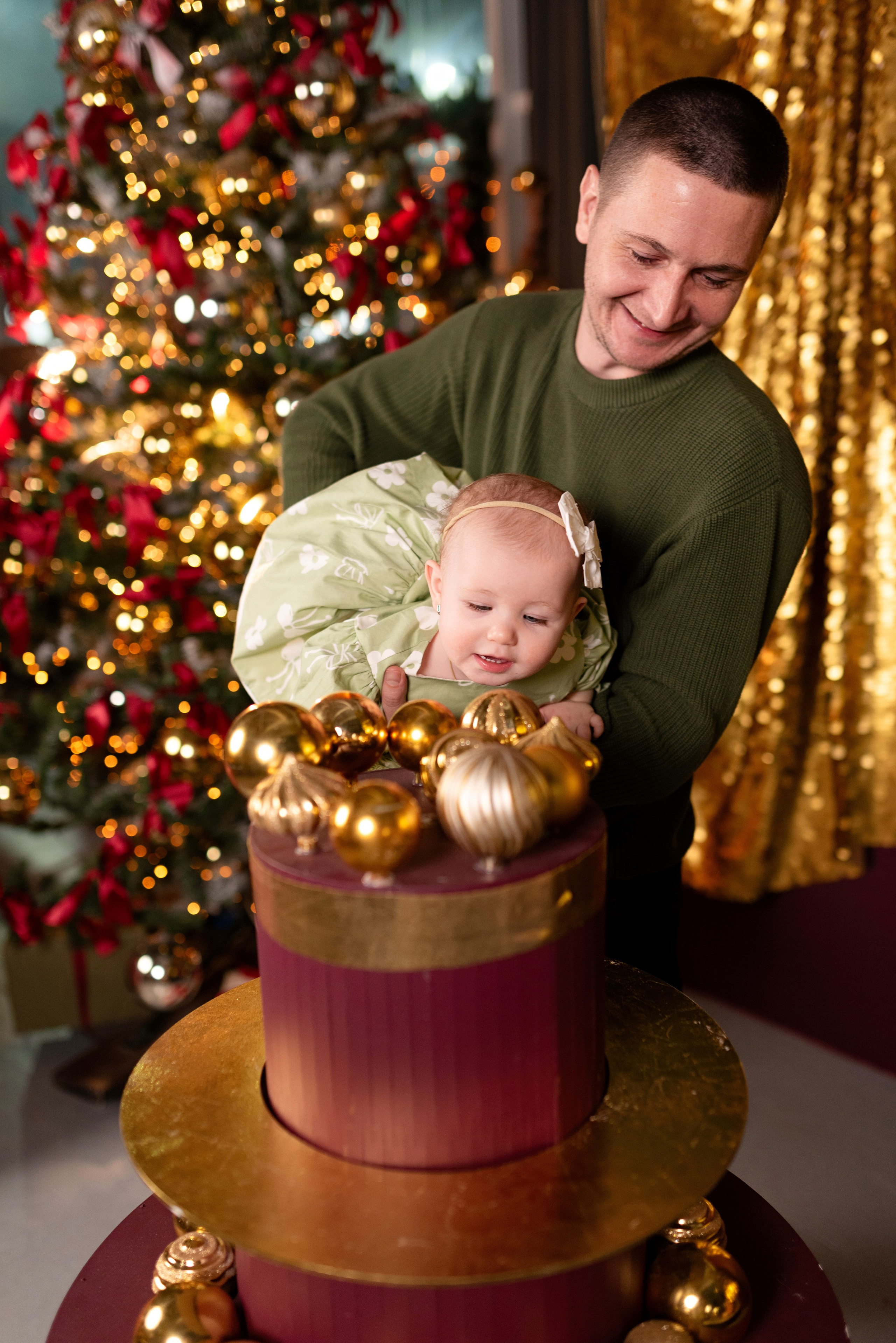 Семейная фотосессия в зале Невский фотостудии Питер. Детский и семейный фотограф в Сургуте и Нефтеюганске Анна Старцева