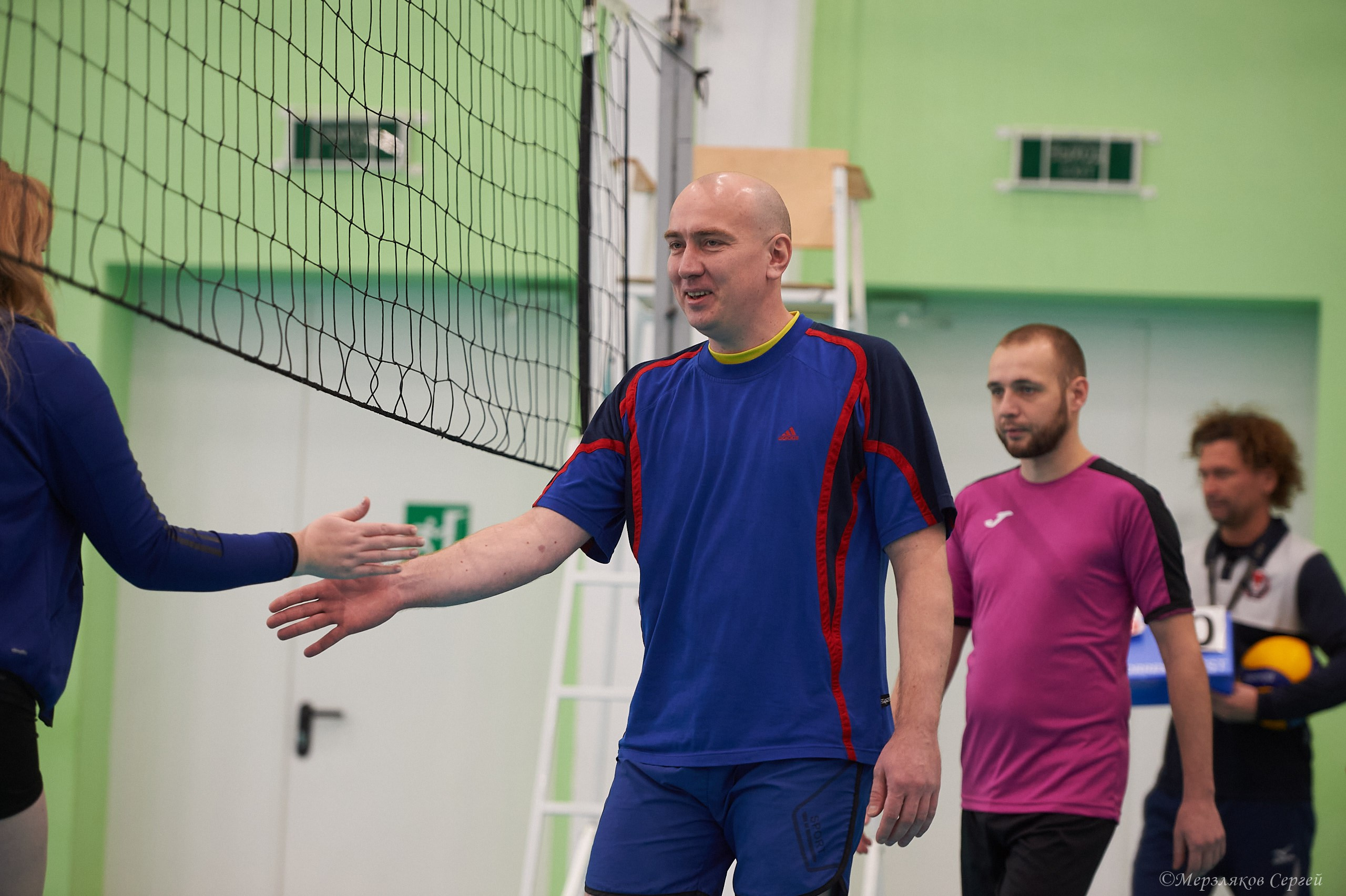Новогодний волейбольный турнир. Ижевск. 16.12.23. Спортивный репортажный фотограф в Ижевске Сергей Мерзляков