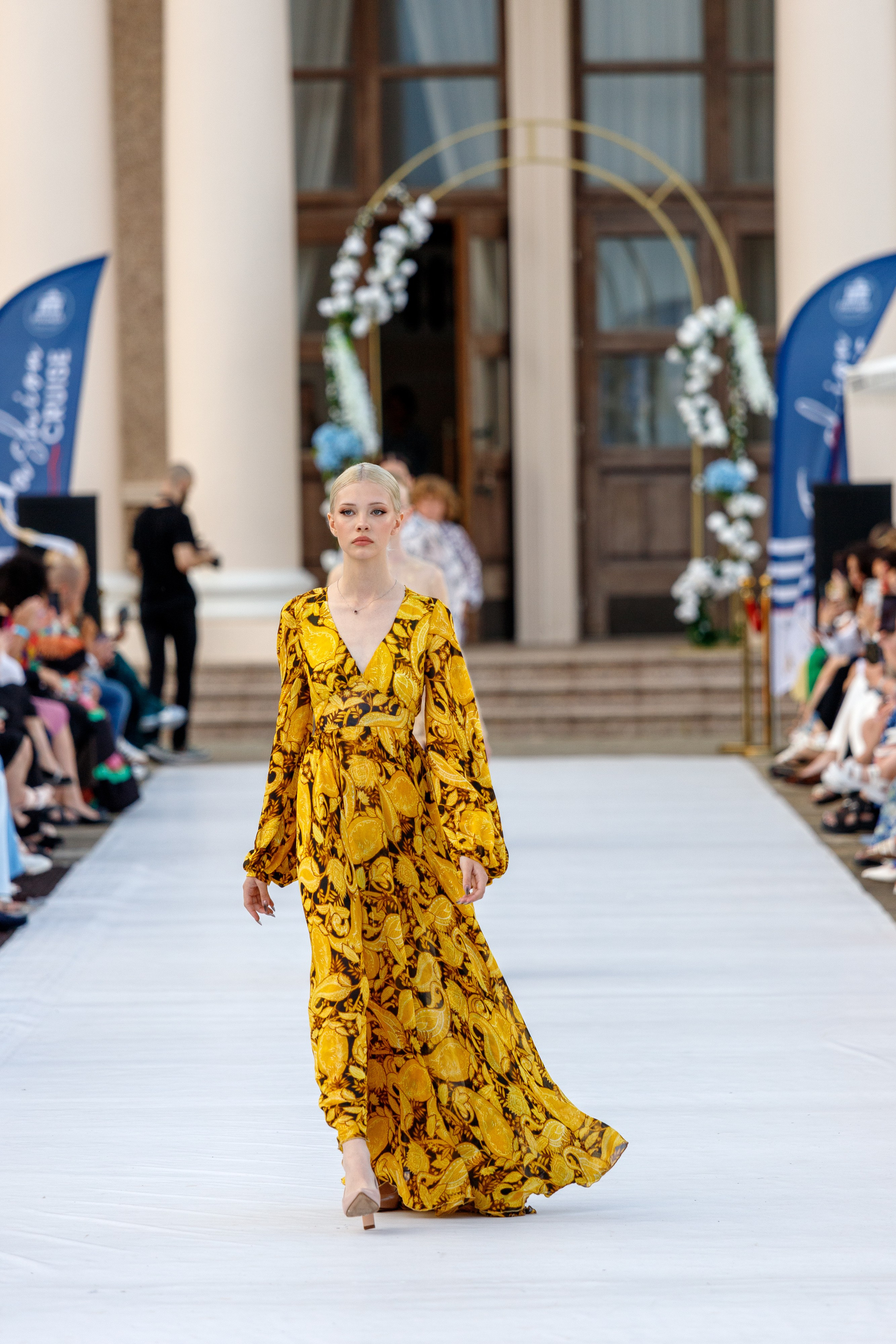 29 Fashion Cruise. Интерьерный и фуд фотограф в Иркутске Дмитрий Арно