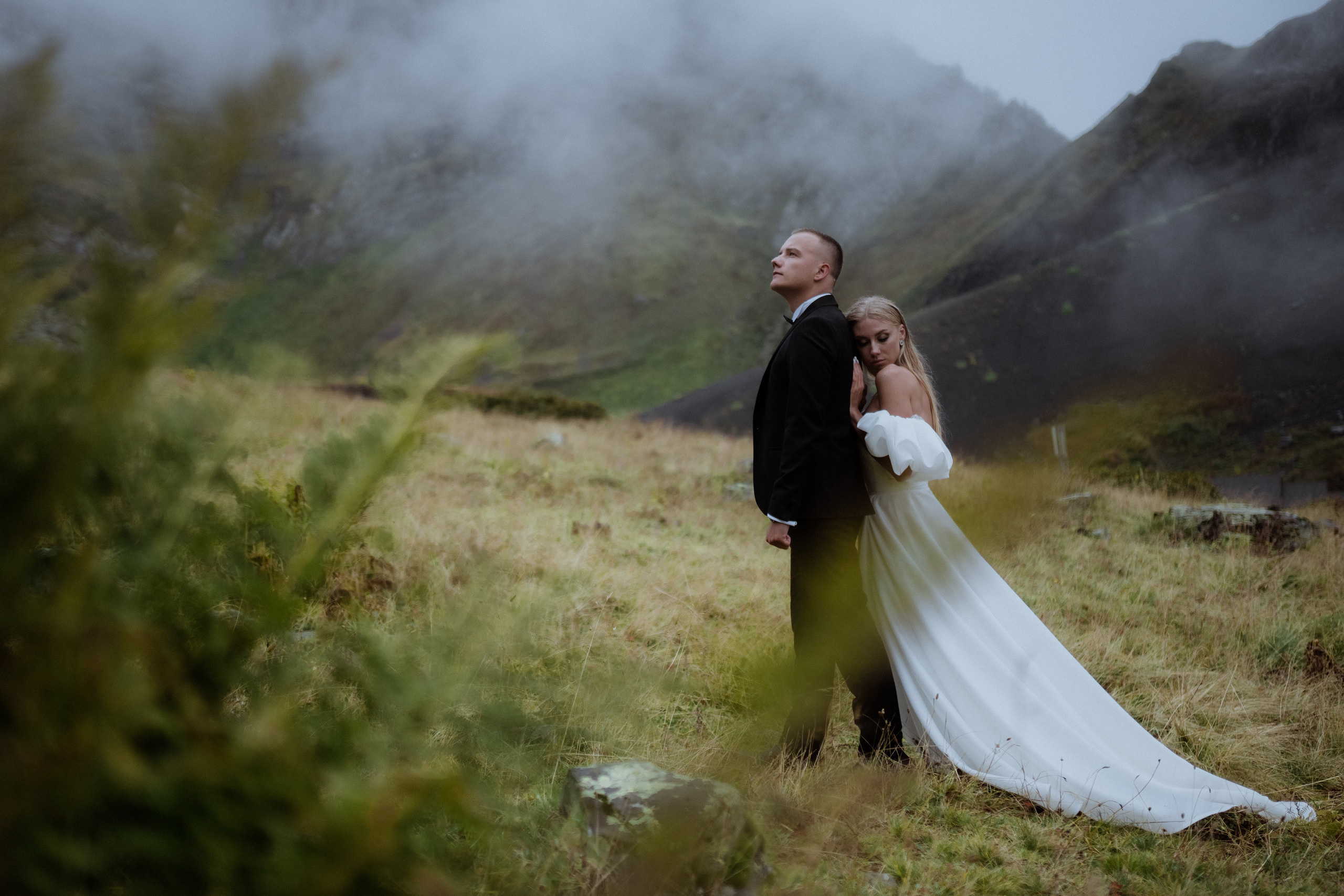 Alena and Alex. Elopement Wedding Photographer