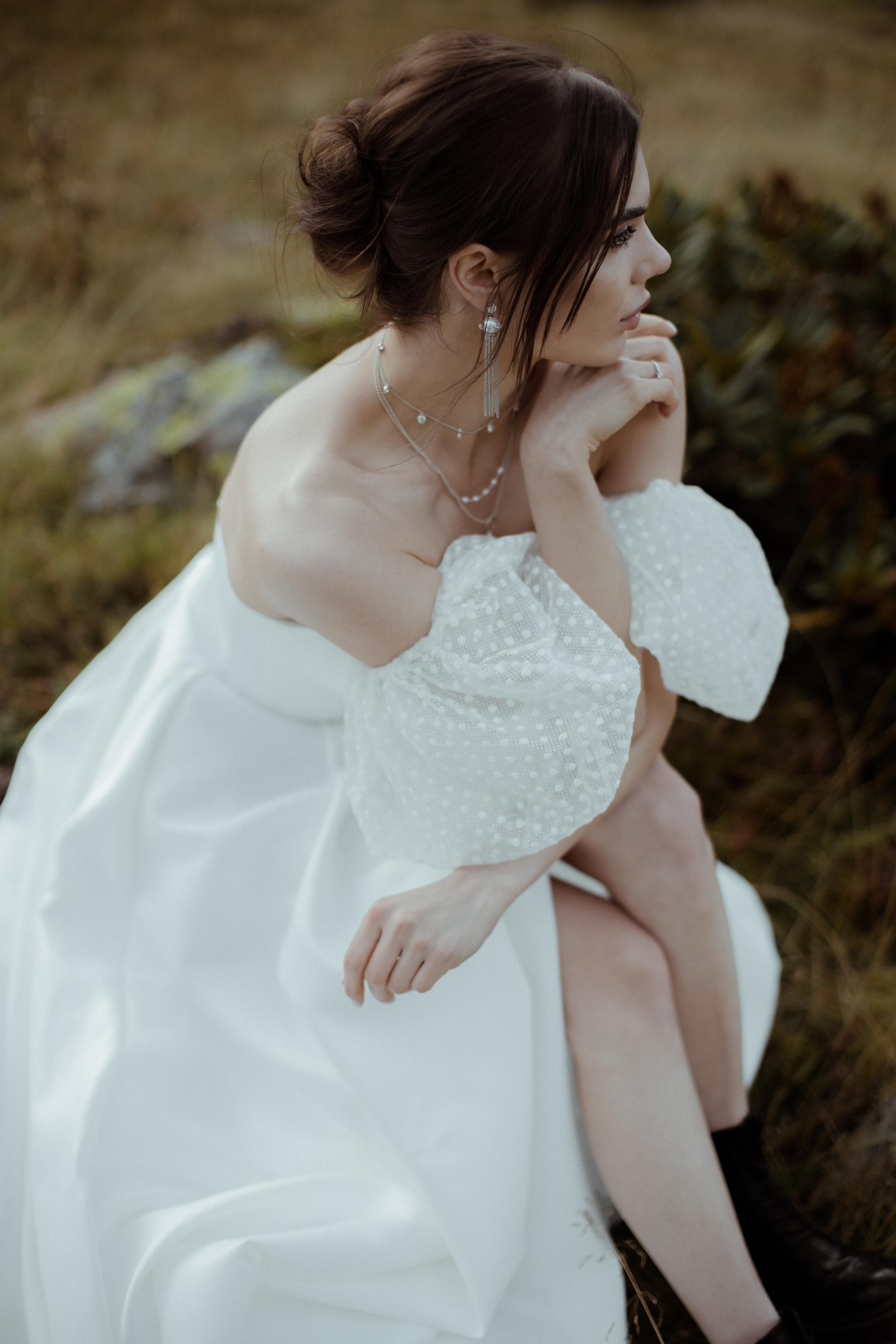 Anya and Grigori. Elopement Wedding Photographer