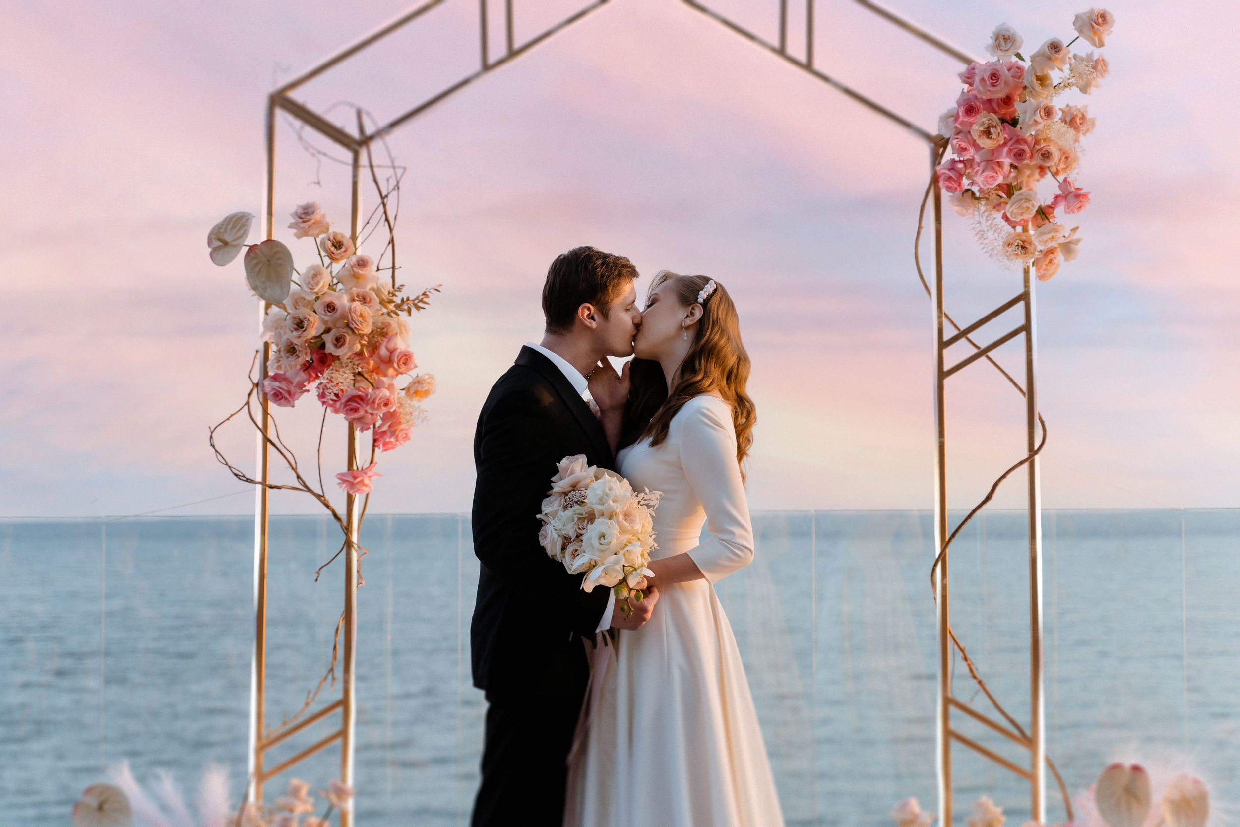 Море для двоих. Elopement Wedding Photographer