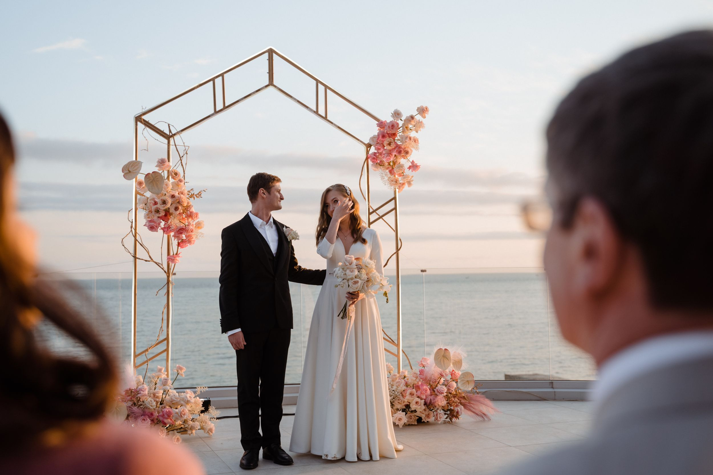 Море для двоих. Elopement Wedding Photographer