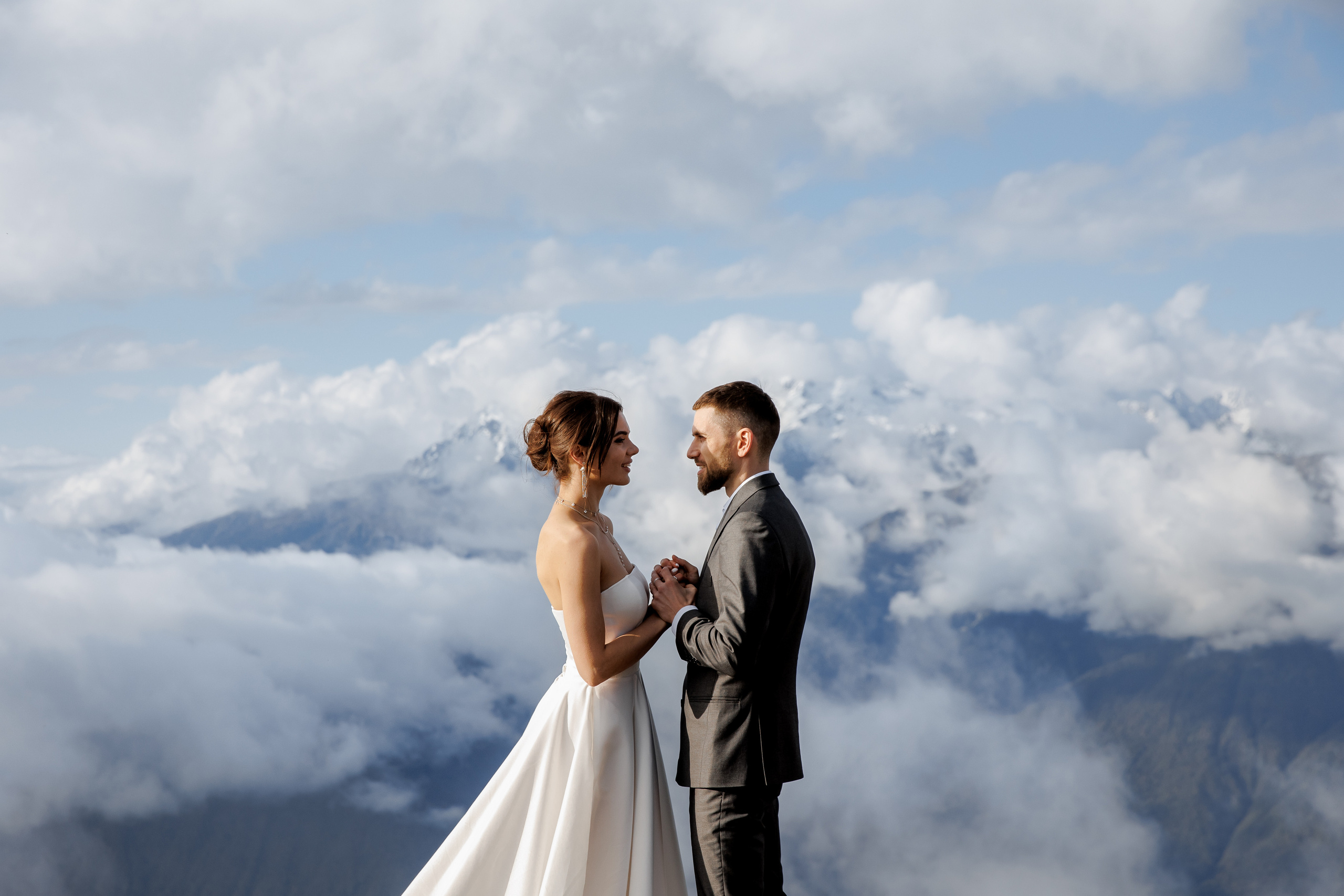 Anya and Grigori. Elopement Wedding Photographer