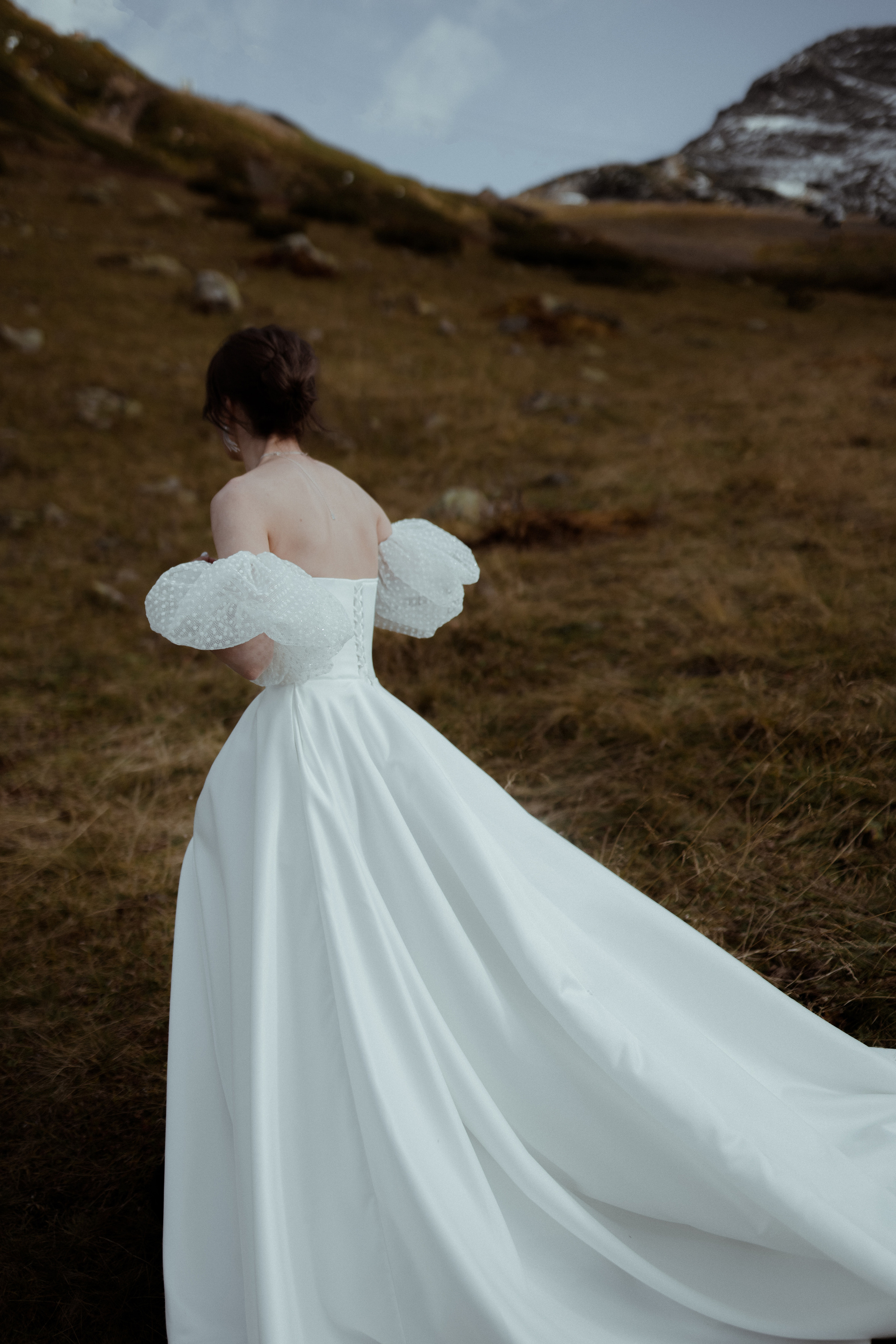 Anya and Grigori. Elopement Wedding Photographer