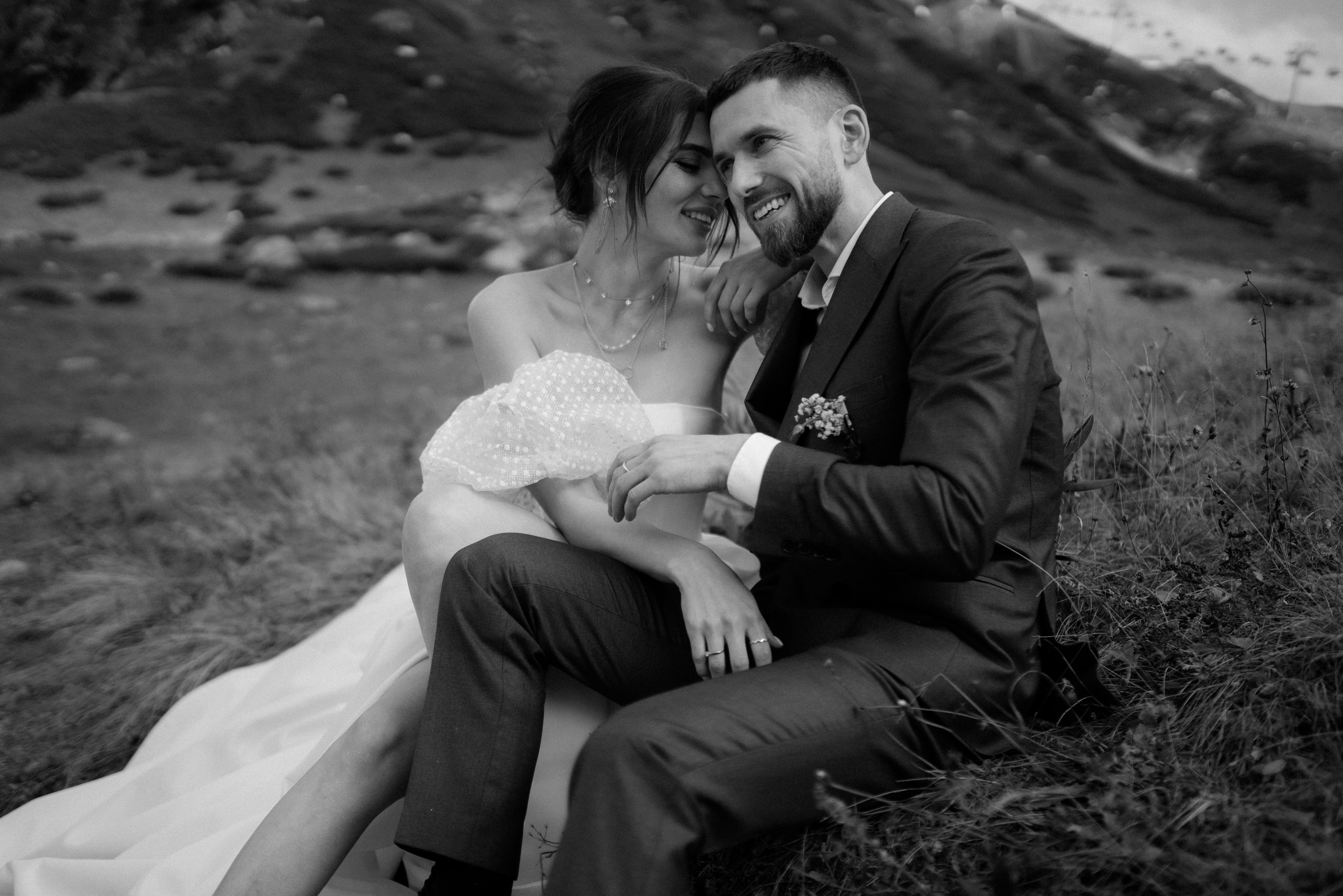 Anya and Grigori. Elopement Wedding Photographer