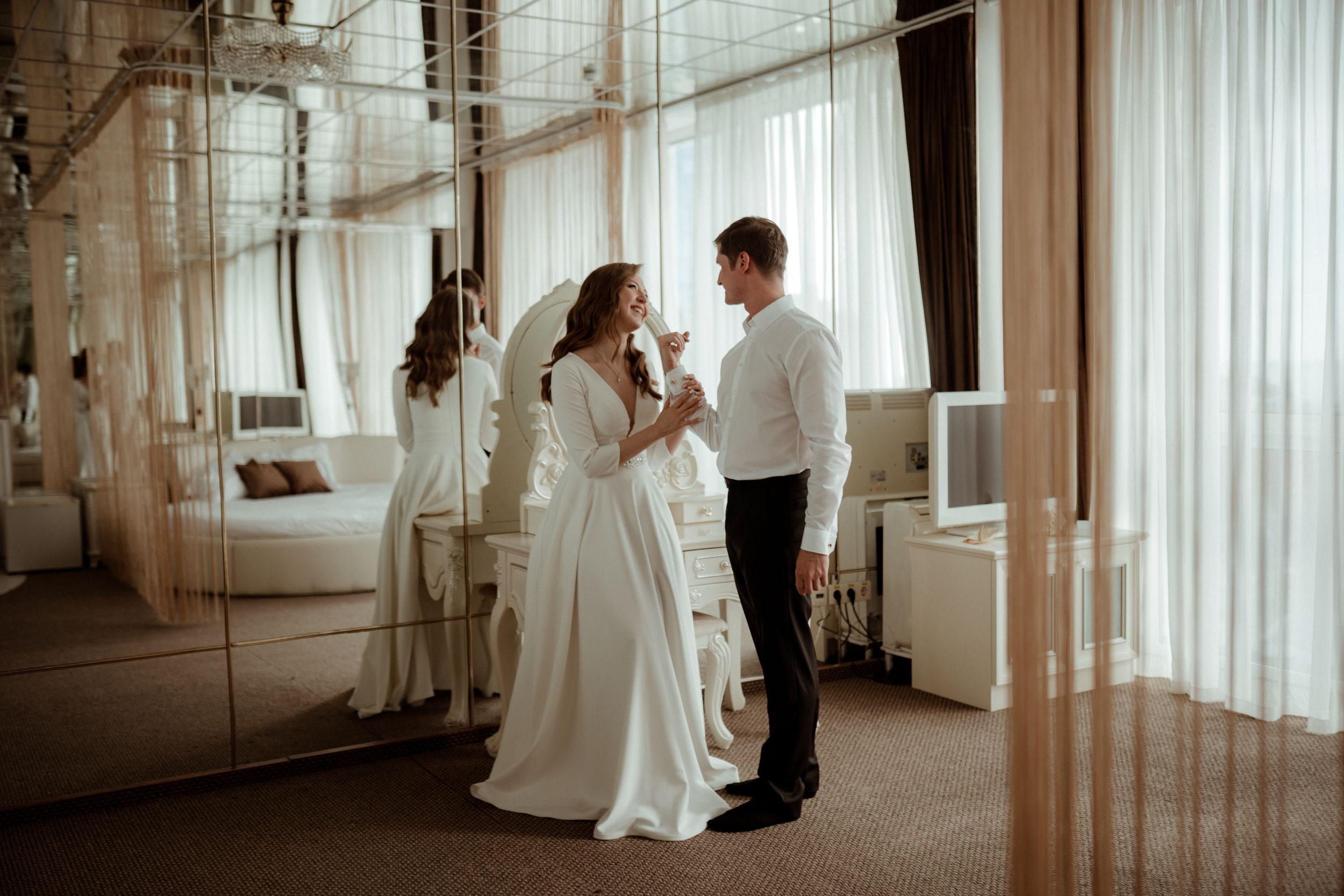 Море для двоих. Elopement Wedding Photographer
