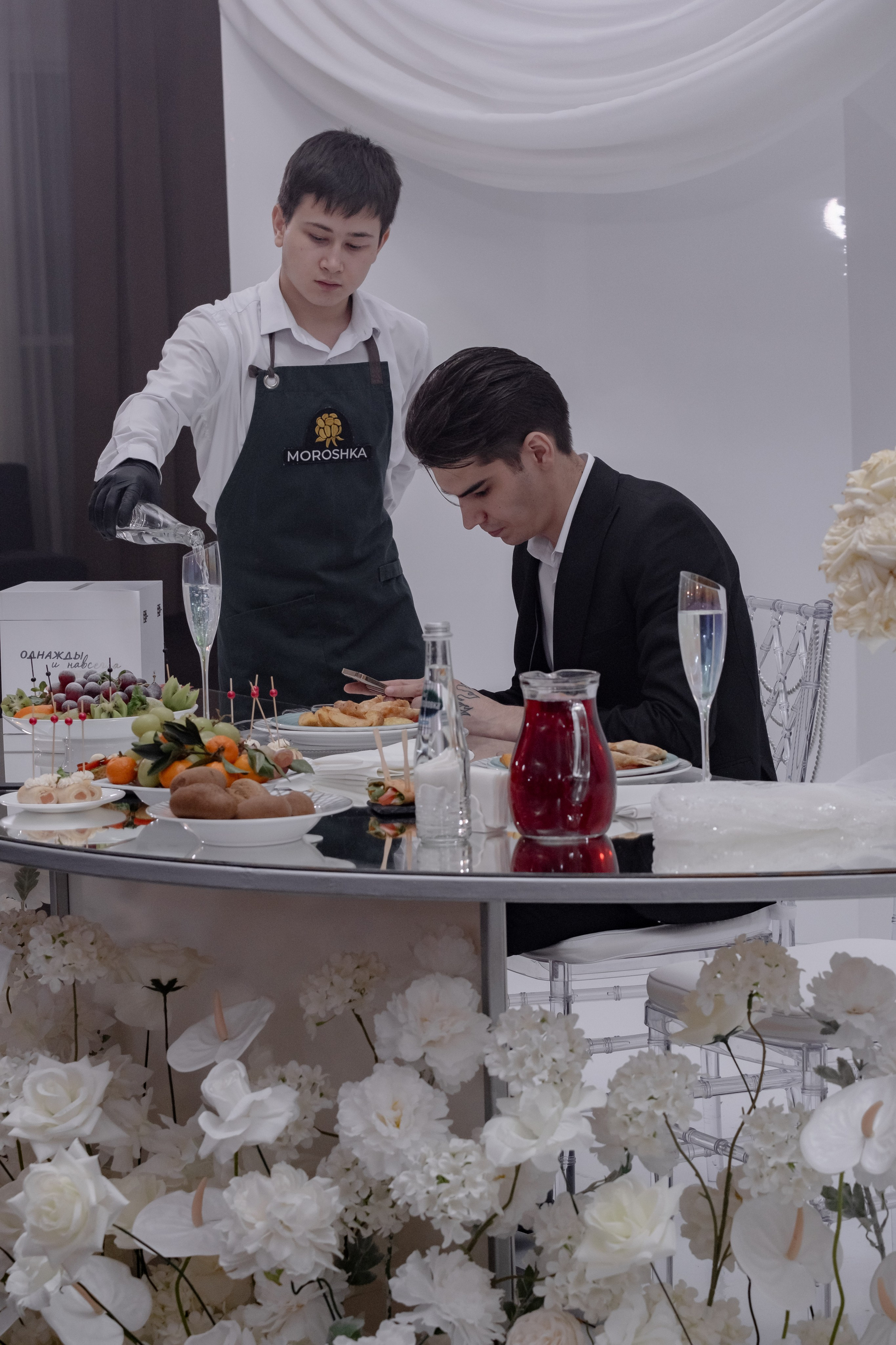 СВАДЕБНЫЙ БАНКЕТ (СНЯТО В СИБИРЕ В НИЖНЕВАРТОВСКЕ). Профессиональный фотограф, Санкт-Петербург — Виктория Богомолова