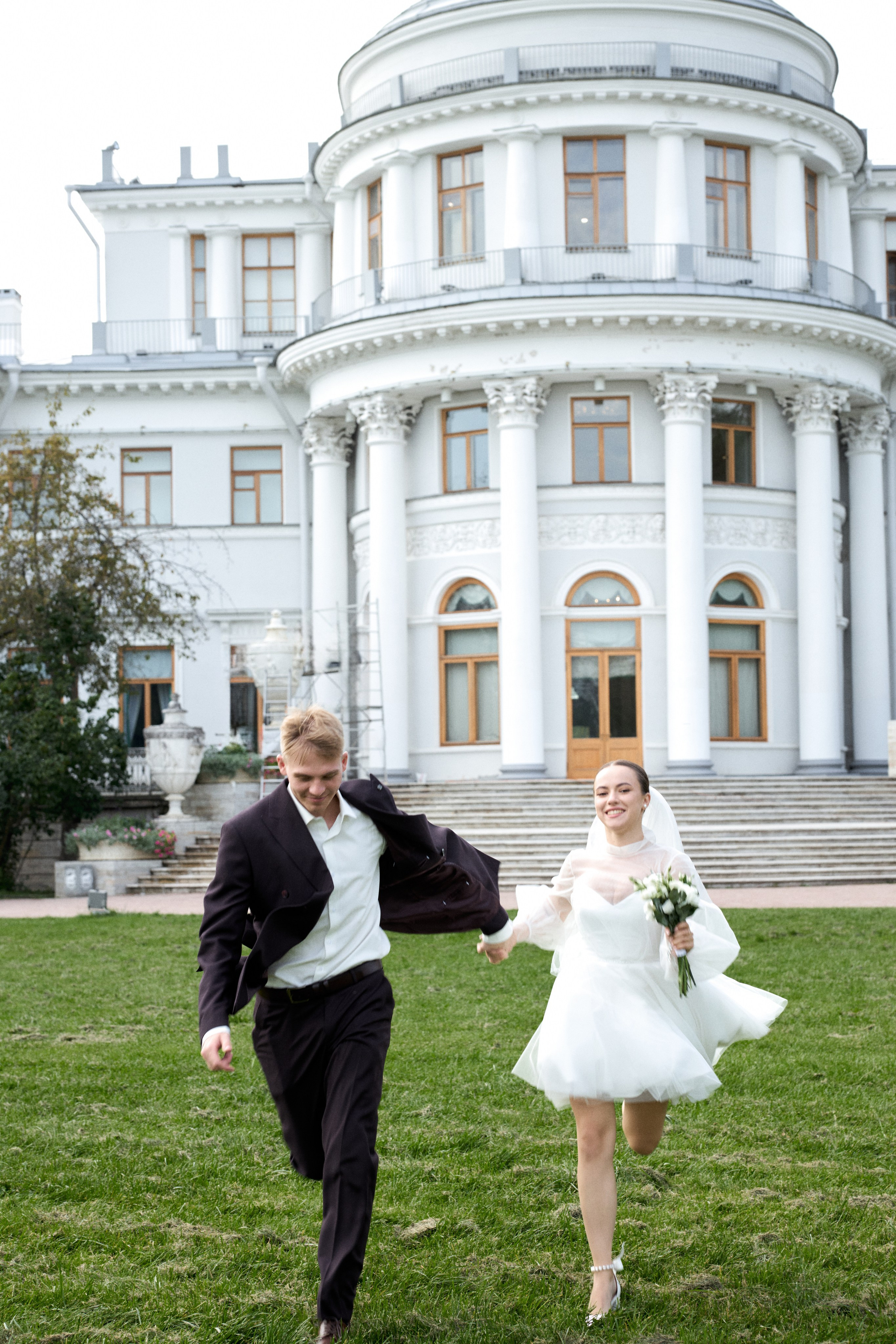 Алиса и Максим (сборы+загс+прогулка). Фотограф в Санкт-Петербурге Анастасия Коновалова