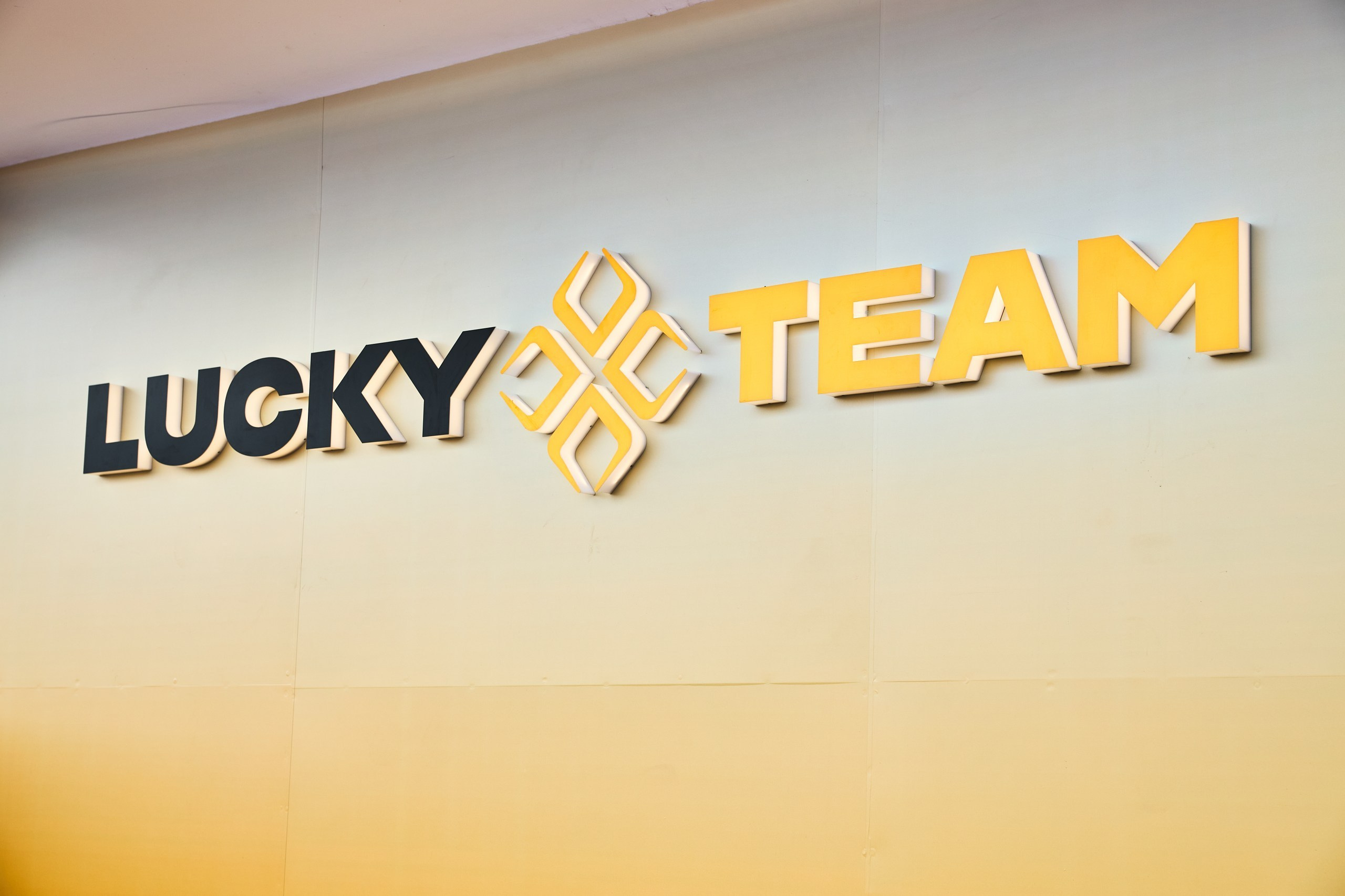 Lucky Group (выставка). Фотограф в Санкт-Петербурге Анастасия Коновалова