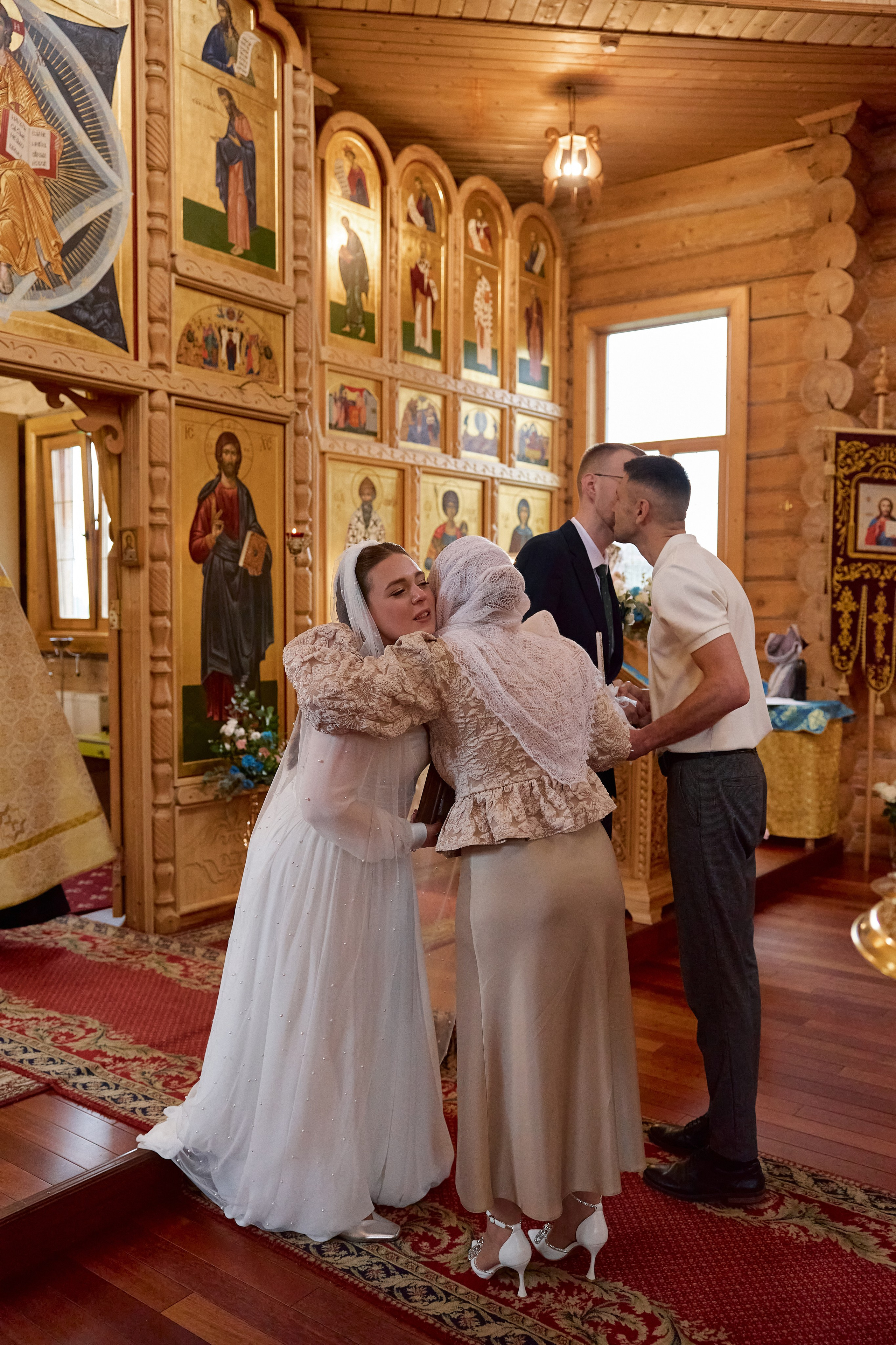 Свадебная съемка, съемка венчания в Санкт-Петербурге
