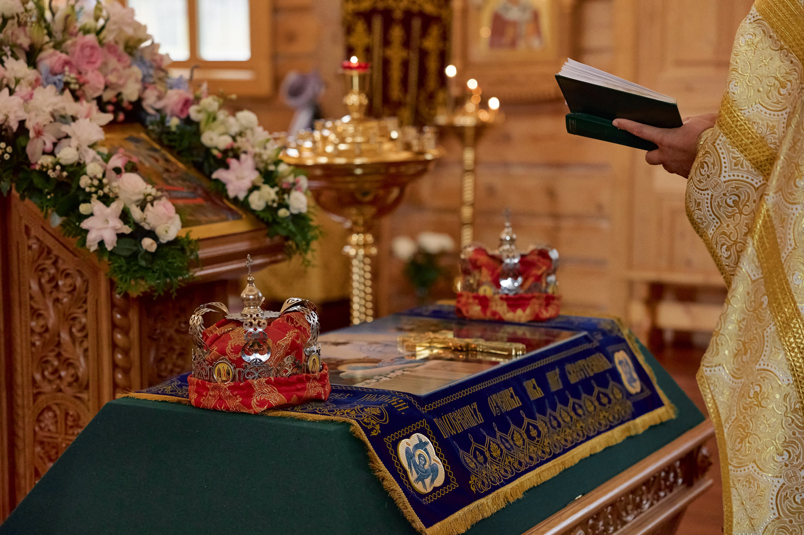 Свадебная съемка, съемка венчания в Санкт-Петербурге