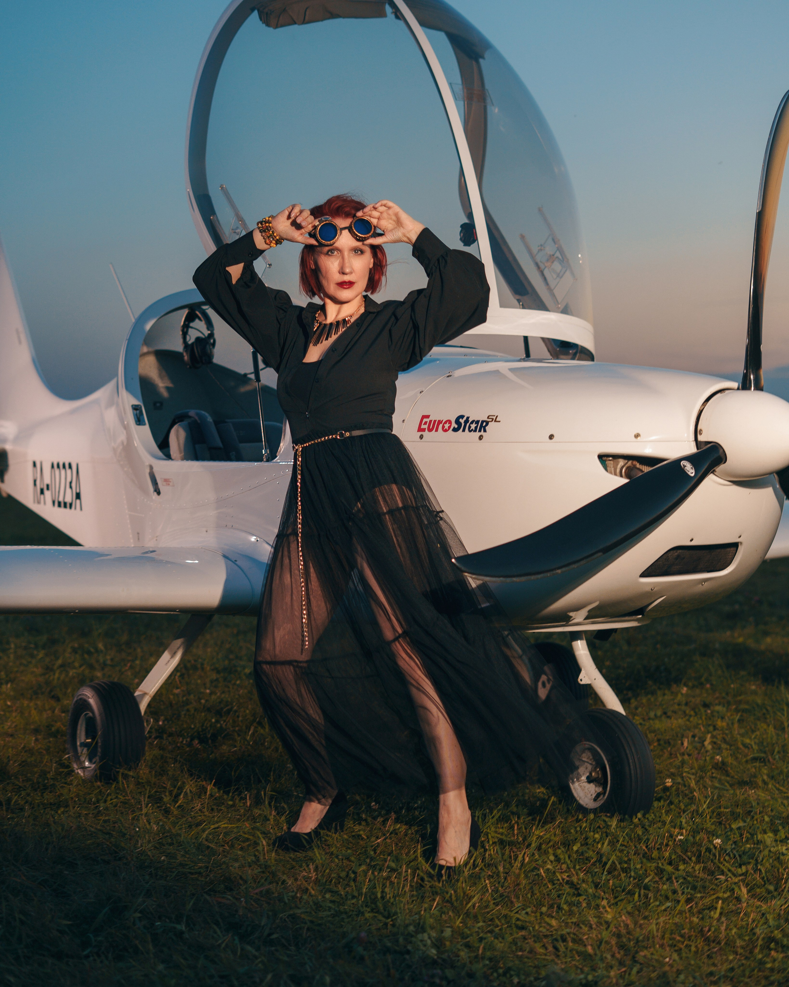 Креативная тематическая индивидуальная портретная съёмка. Фотограф Екатеринбург для вас или вашего бренда