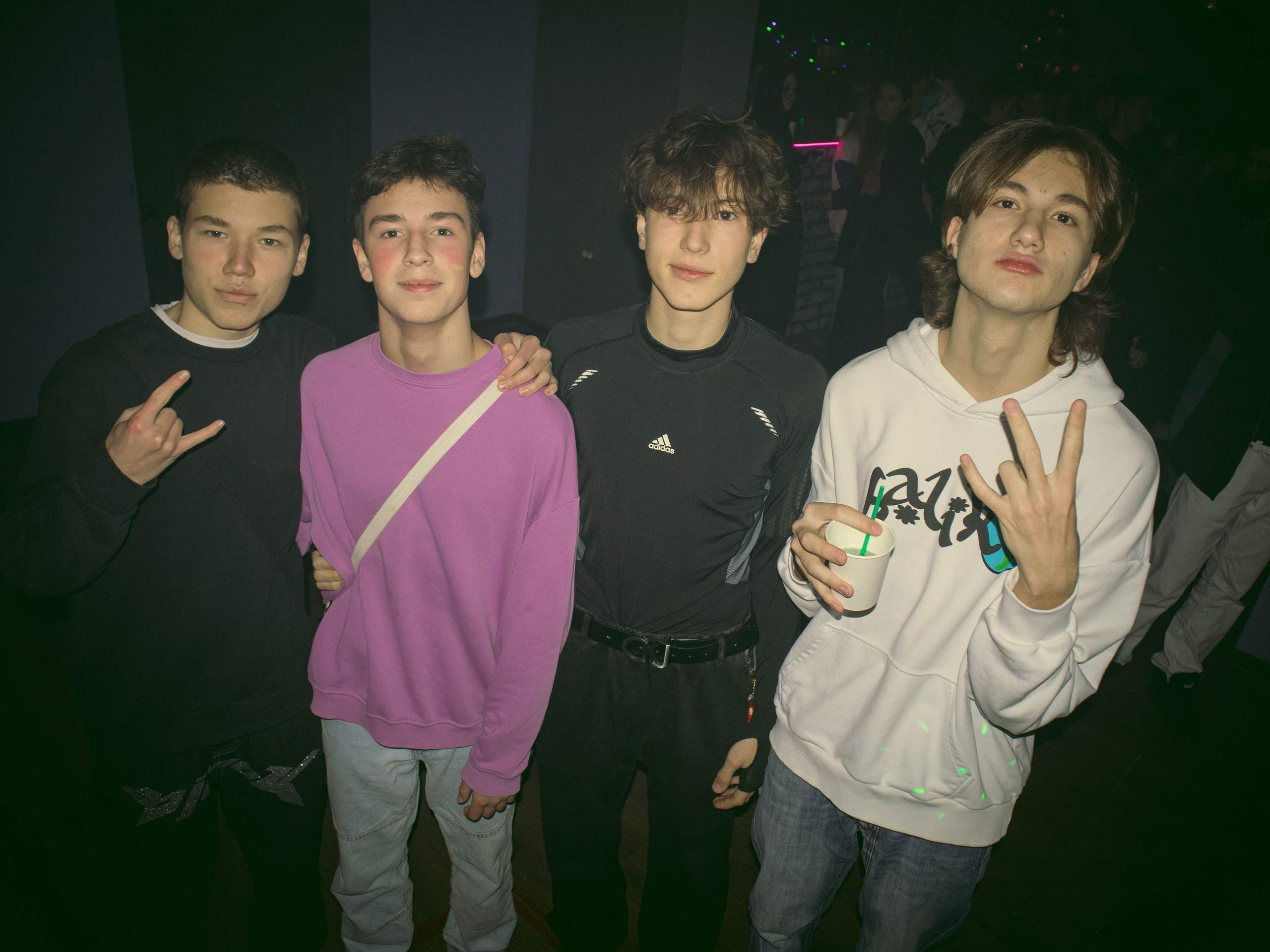 MOSHPIT. Фотограф и видеограф в Бугульме Аня Трутнева