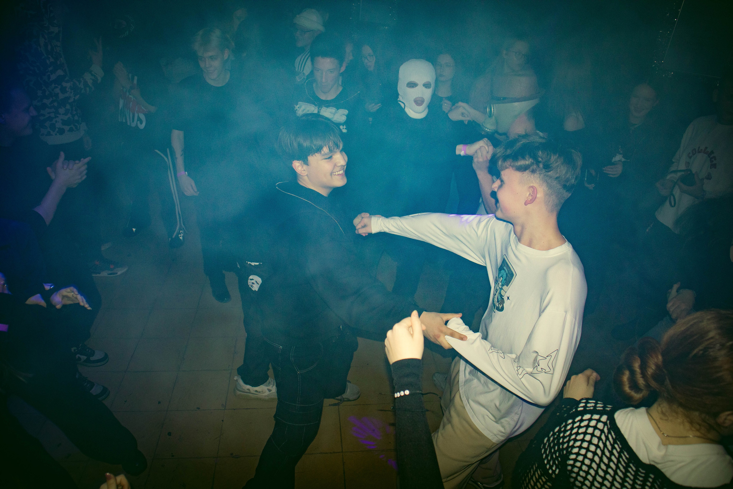 MOSHPIT. Фотограф и видеограф в Бугульме Аня Трутнева