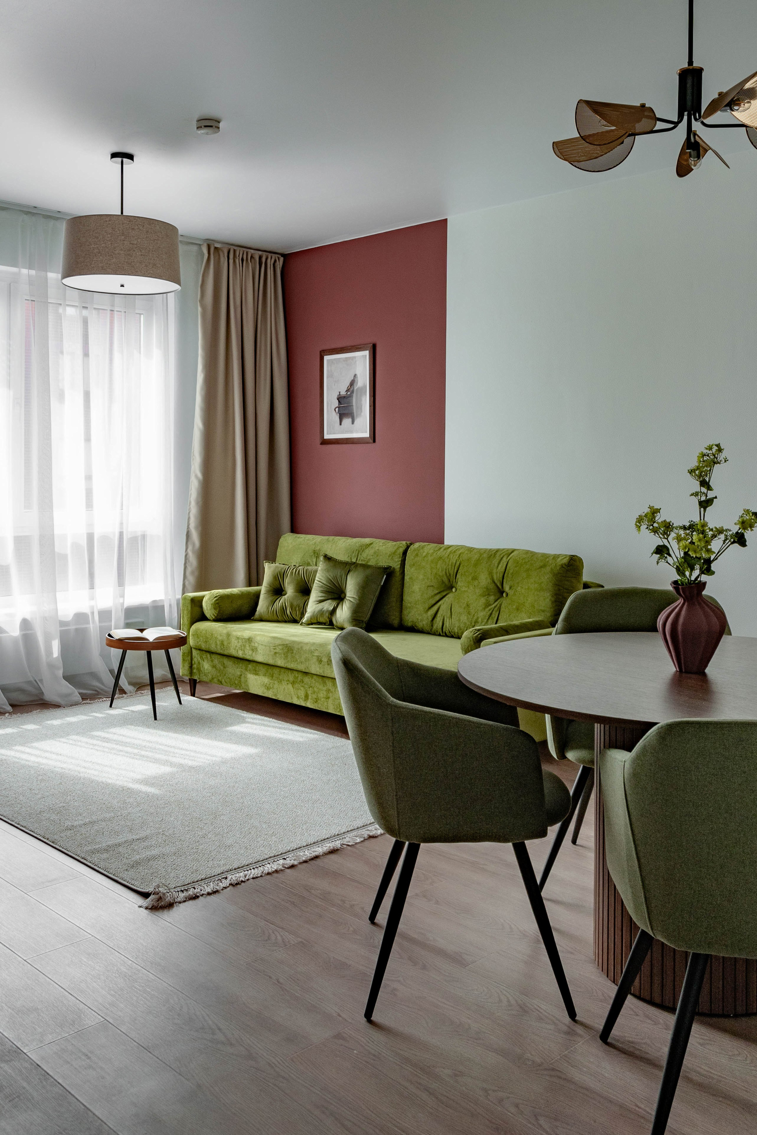 Перовское шоссе. Контент-съёмка и бизнес-портреты в Москве. Виктория Кулюкина