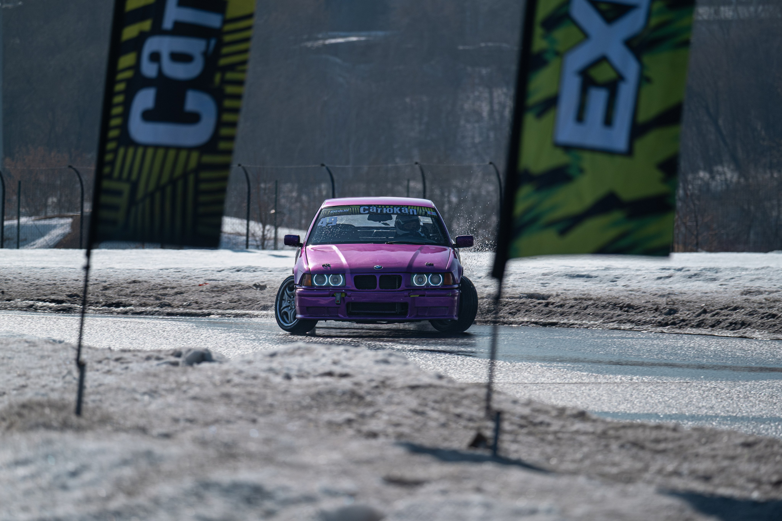 Спортивная автомобильная съемка. Malenkyia