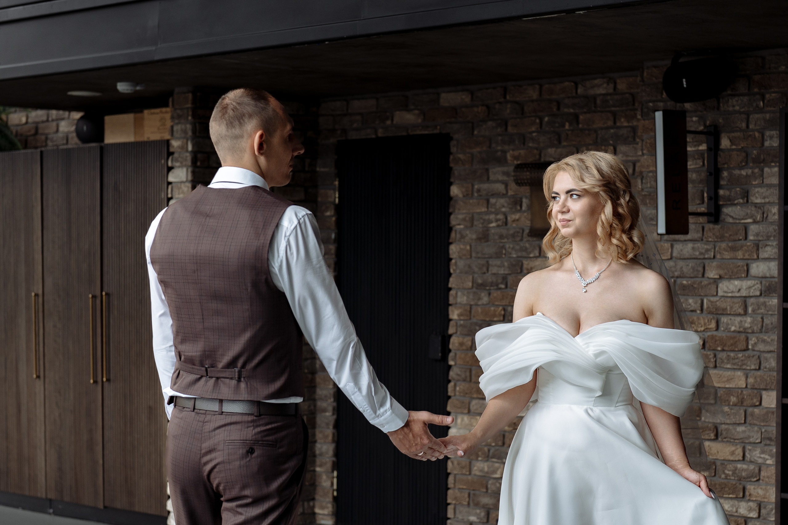 Виктор и Юлия