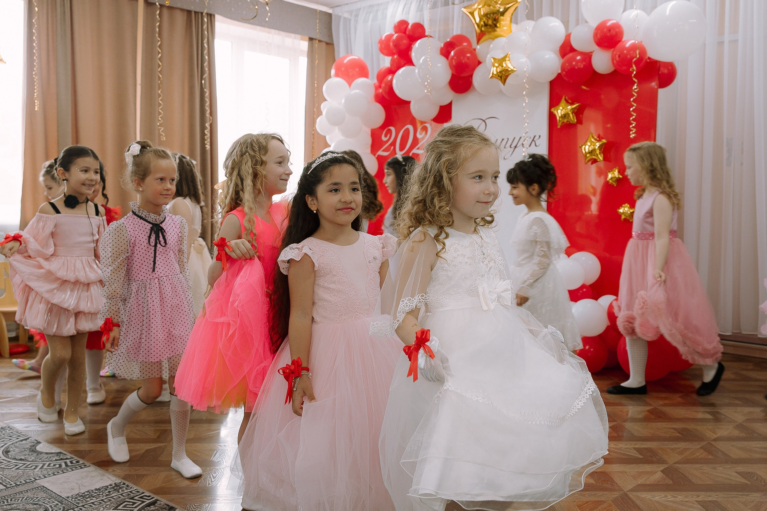 Выпускной в ДС 26. Выпускные альбомы Натальи Бутко: Новороссийск, Анапа, Геленджик