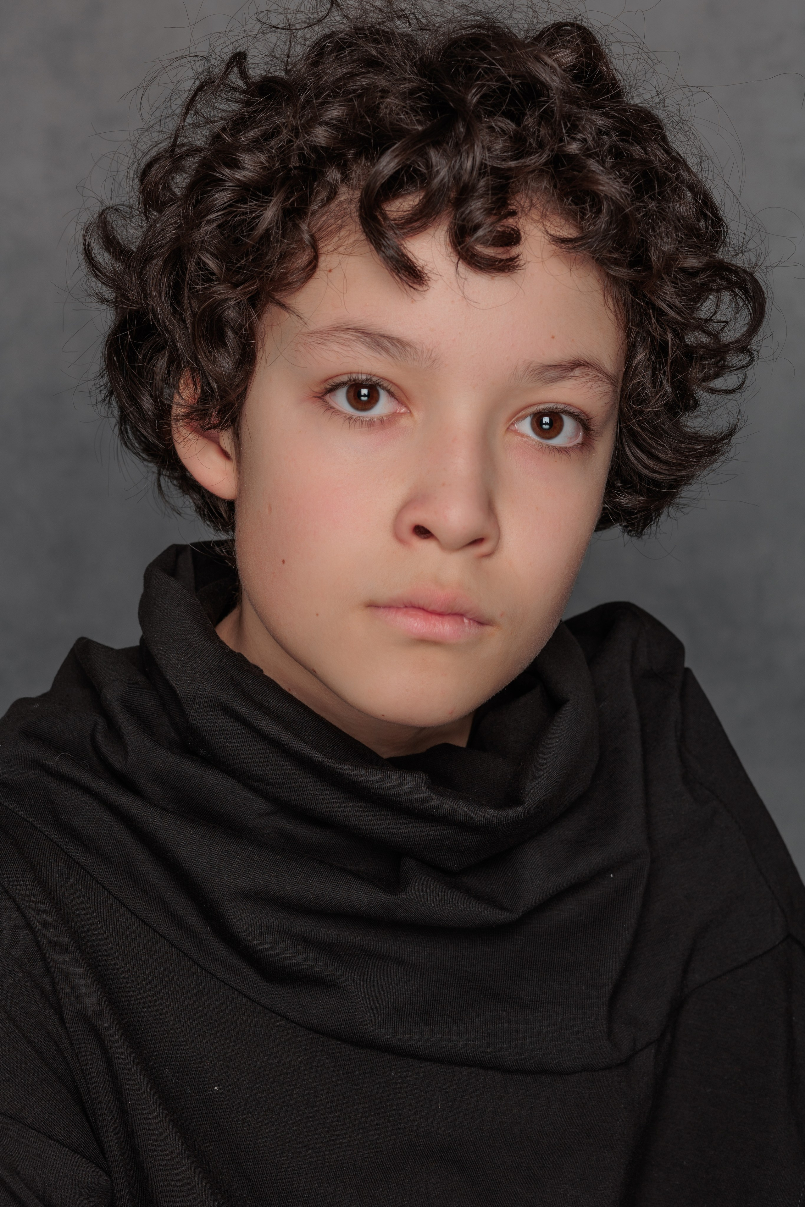 ЛЕОН. Я фотограф из Москвы к Вашим услугам