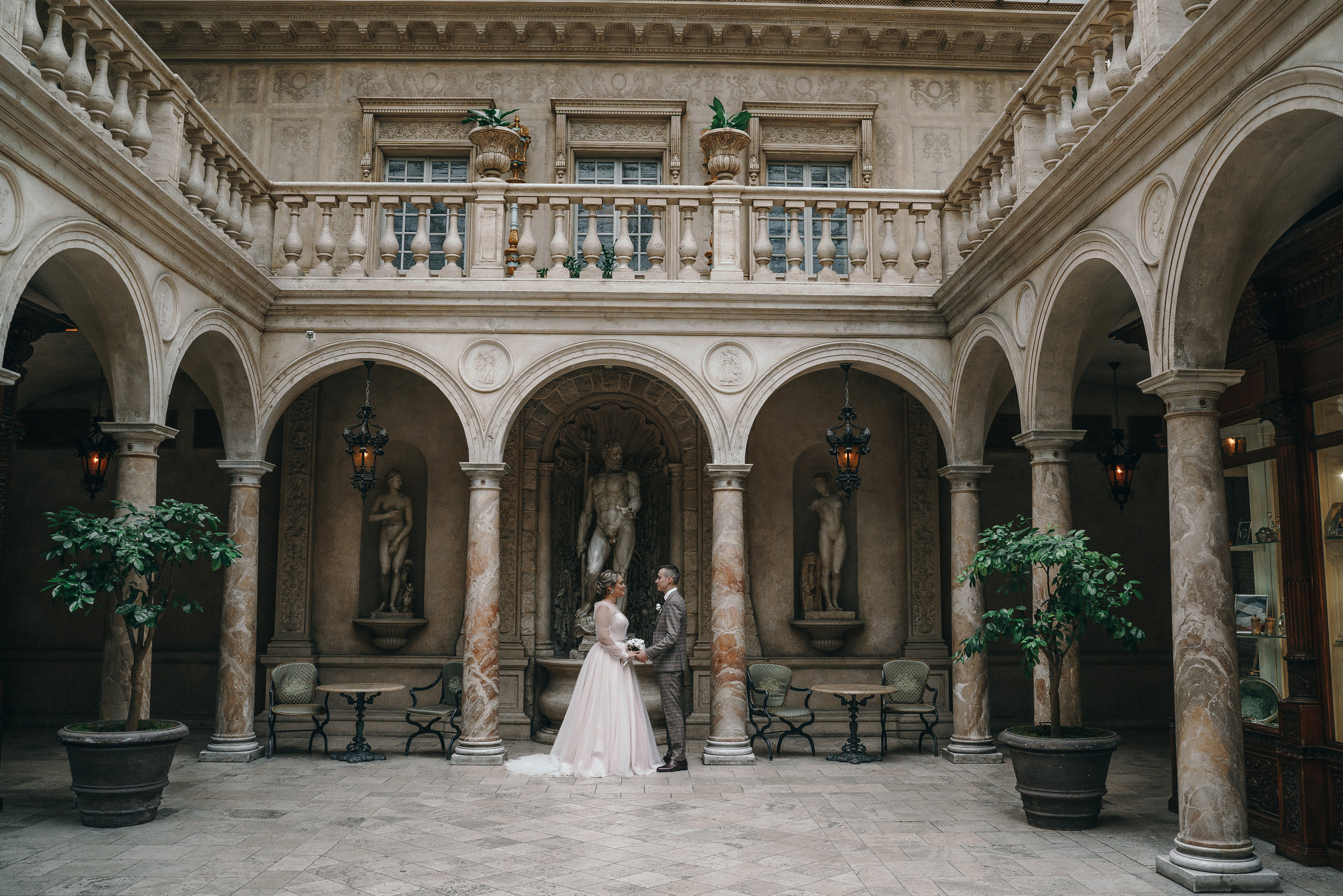 Свадебный фотограф в Москве, заказать фотографа в ЗАГС