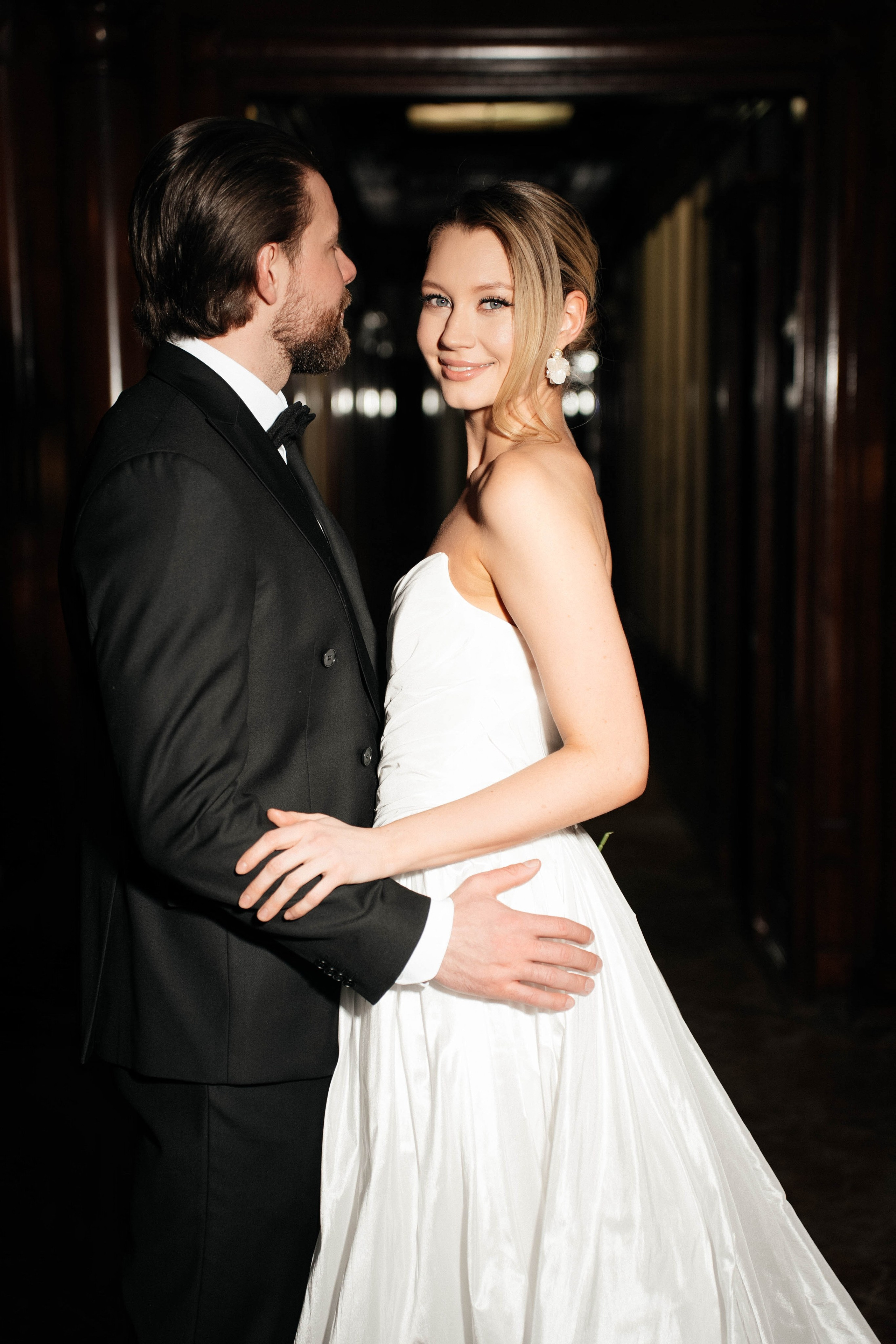 Алексей и Анастасия, творческая съемка в отеле Амбассадор. Свадебный фотограф Москва Александра Аверкова