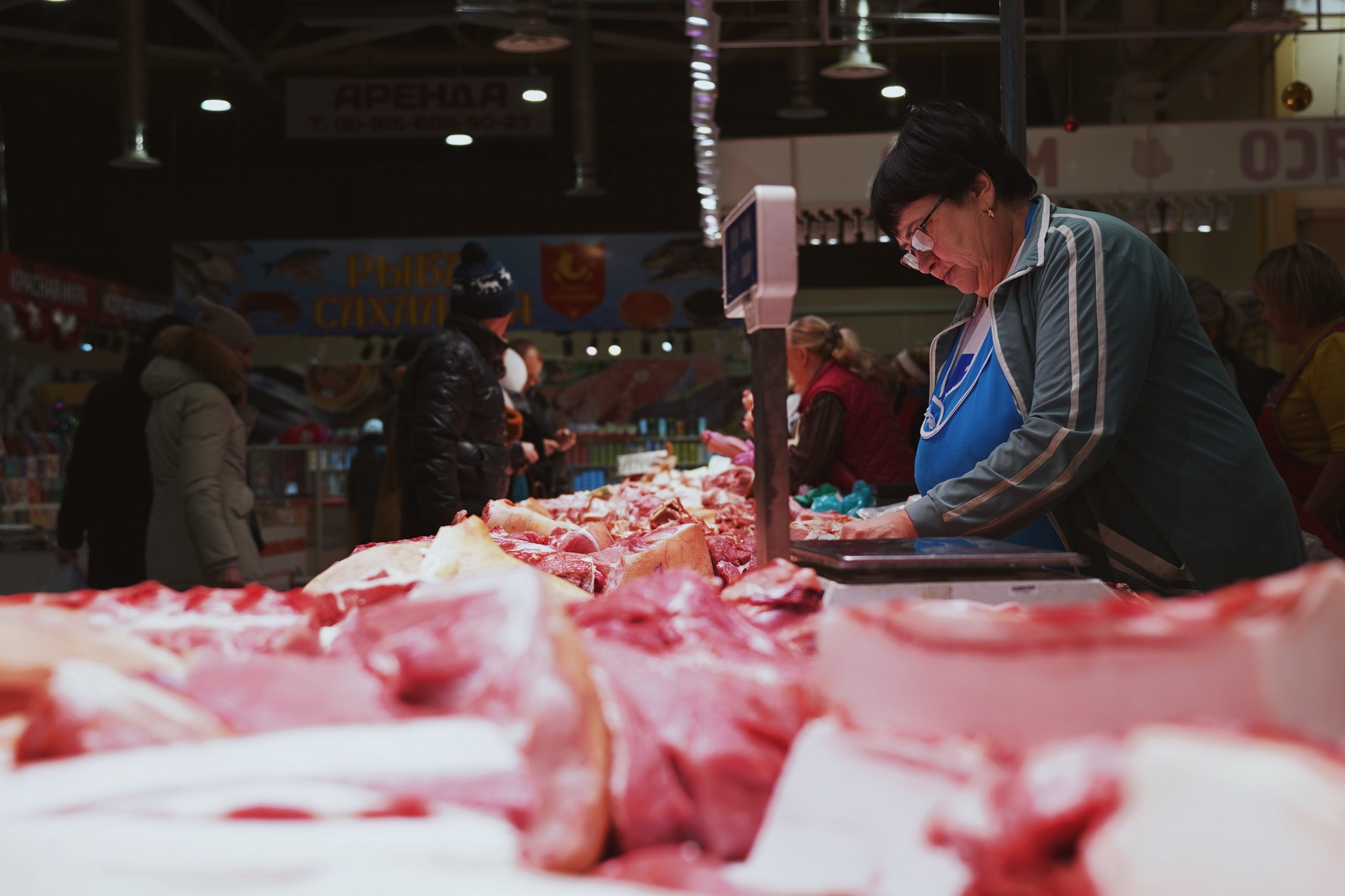 THE MARKET IS WORKING. Фотограф и визуальный художник в Туле / Николай Рейзвих