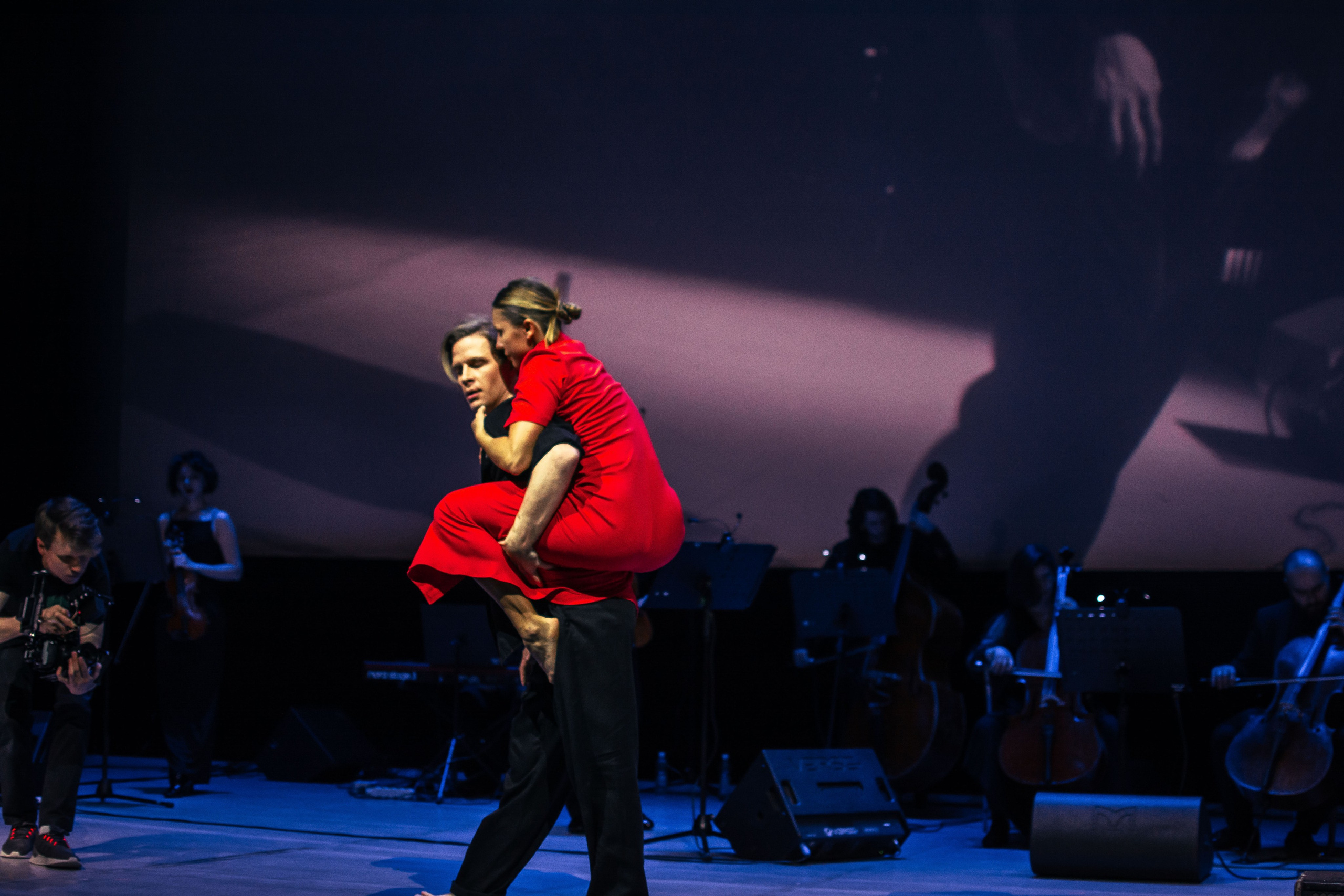 Концерт оркестра Cinematica. Репортажный фотограф в Новосибирске