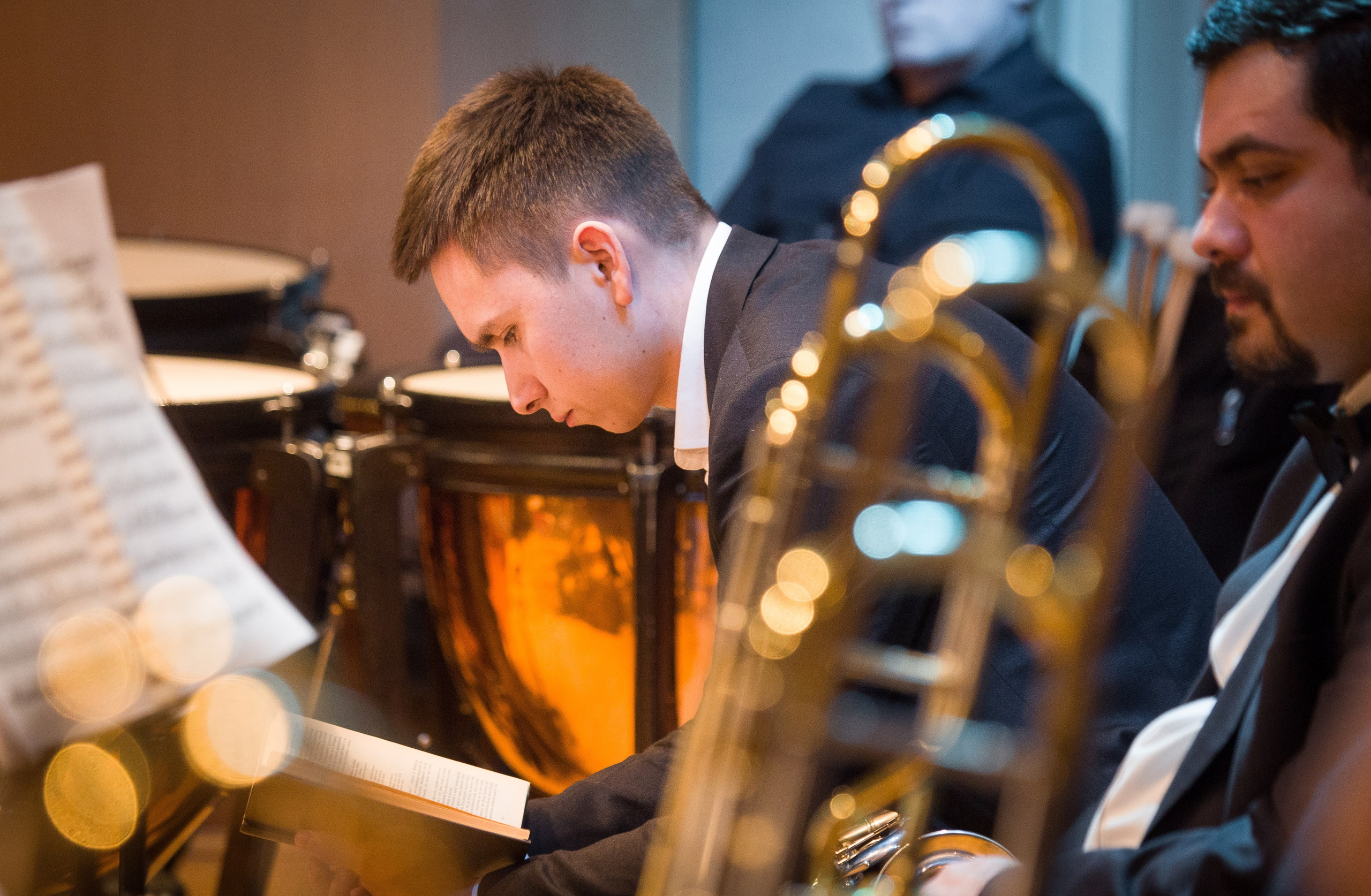 Концерт в Центре Павла Слободкина. Дарья Письменюк / Darya Leitstern — фотограф, музыкант, журналист, путешественник