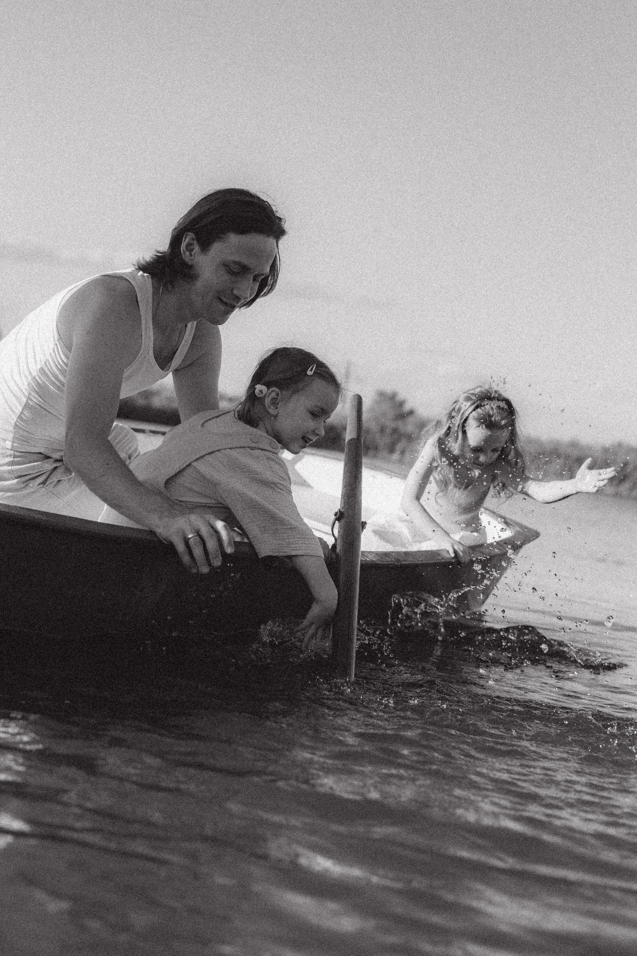 Летняя история с лодкой. Фотограф Мацегорова Юлия